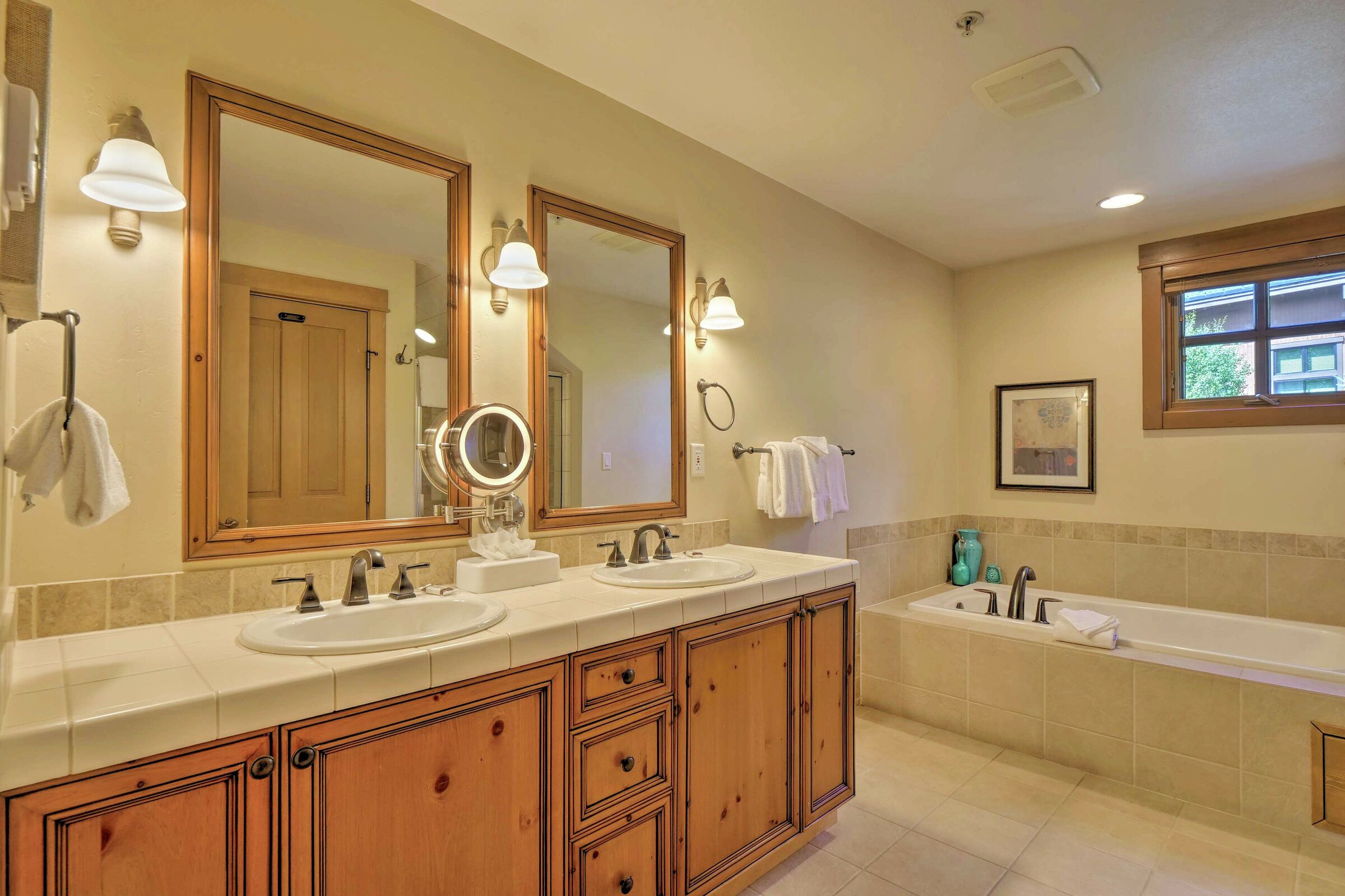 Master Ensuite Bathroom