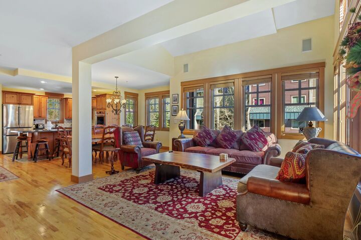 #124A - Living Area & Dining Area