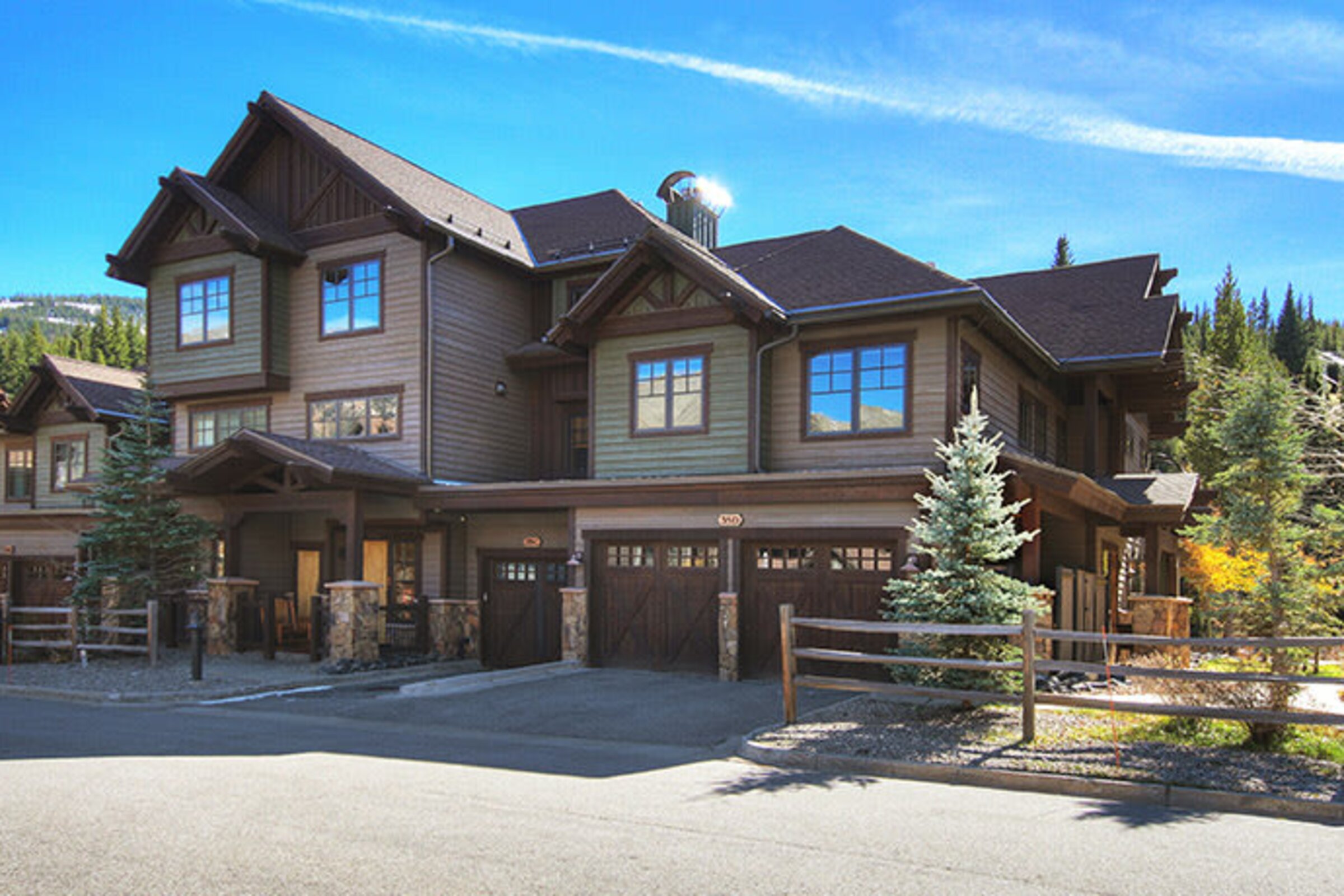 Union Creek Townhomes
