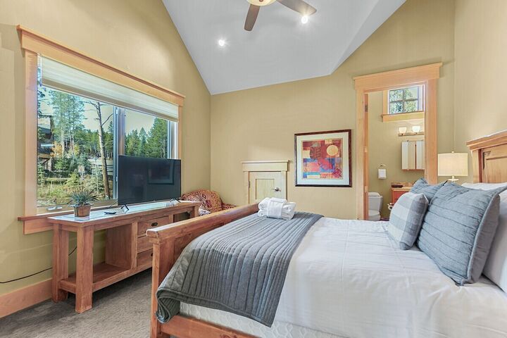 5 Bdrm 5.5 Bath HT - Bedroom
