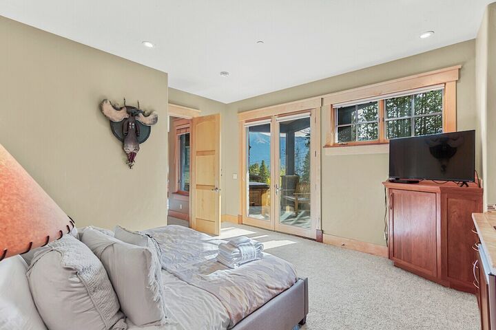 5 Bdrm 5.5 Bath HT - Bedroom