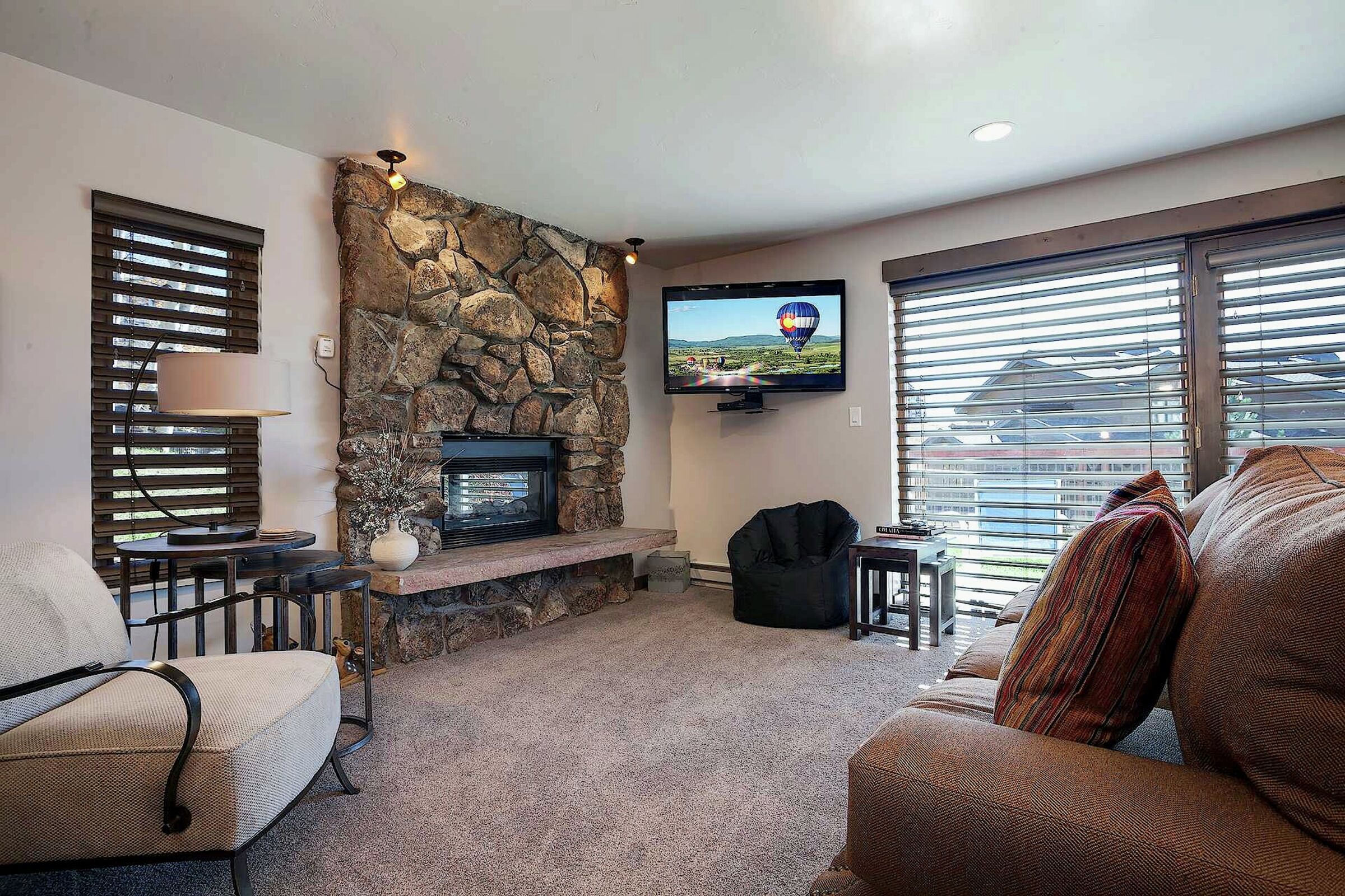 #290 - Living Room