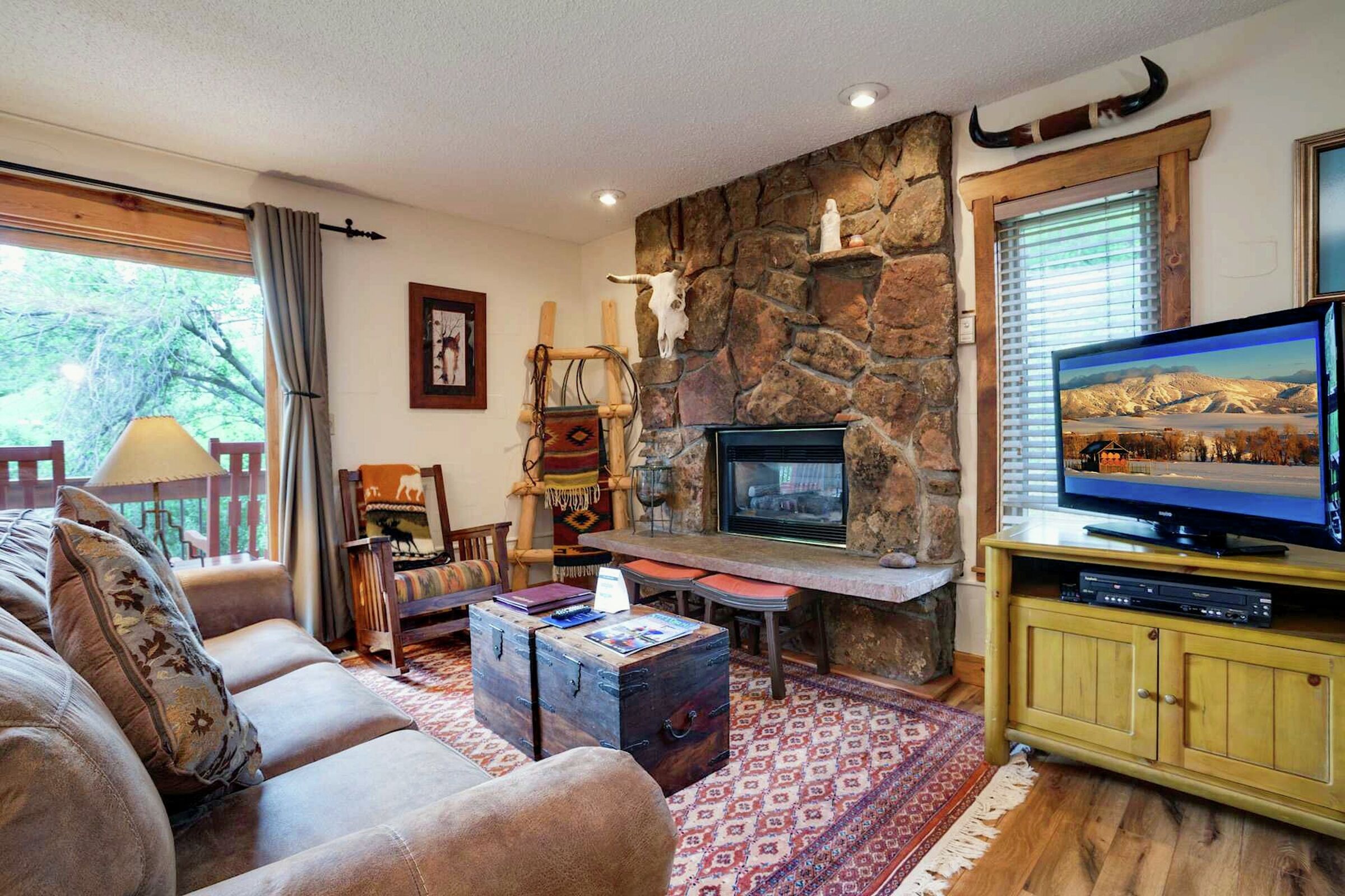 #450 - Living Room