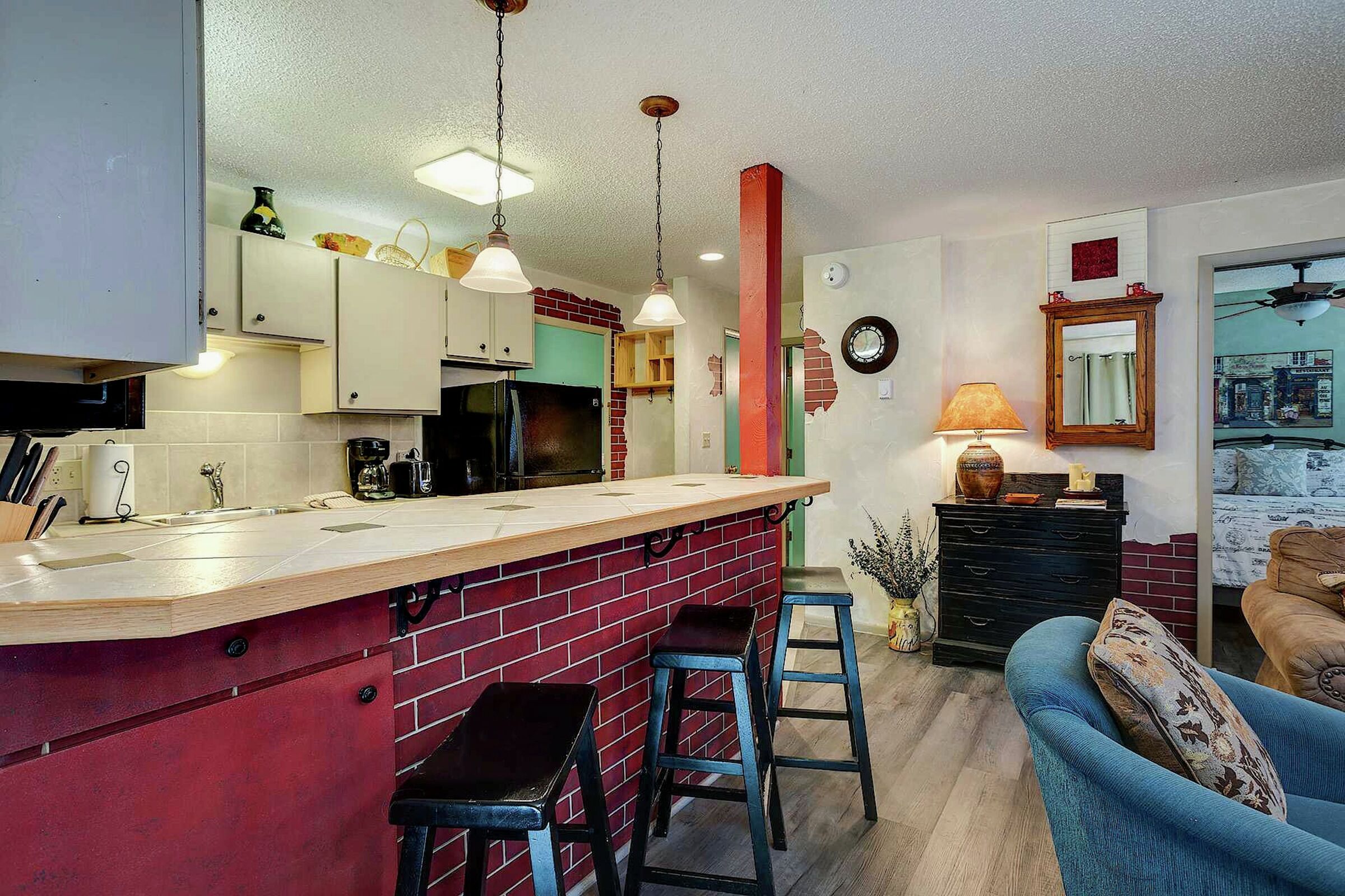#100 - Kitchen