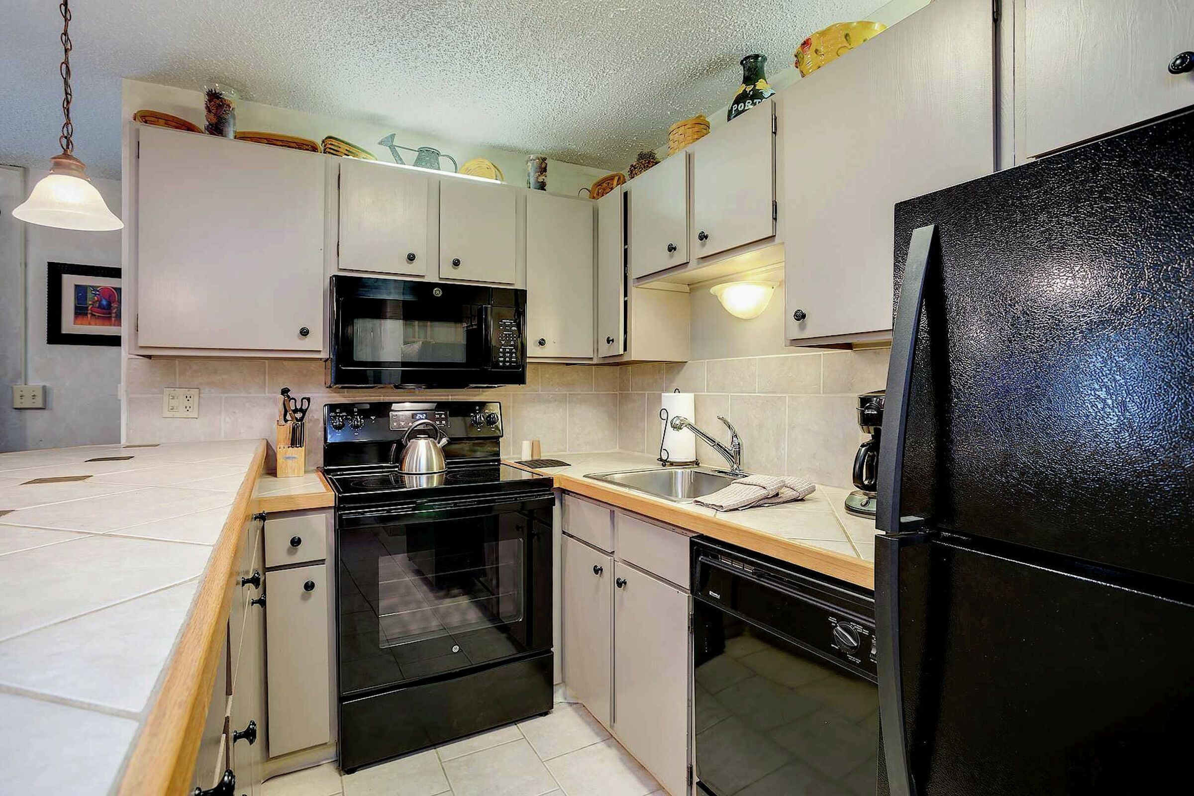 #100 - Kitchen
