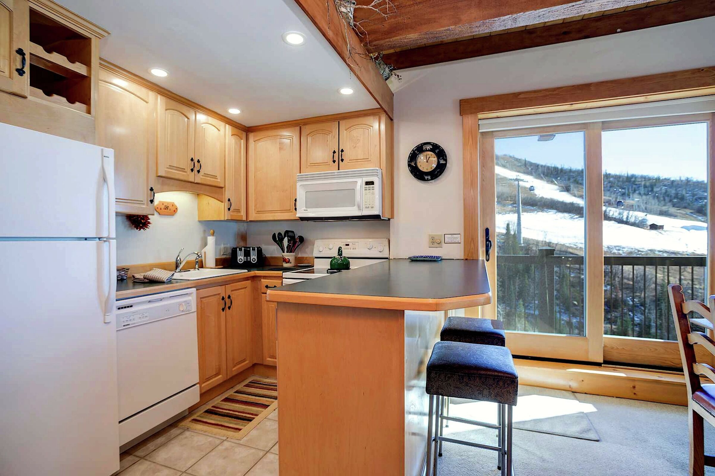 Studio Kitchen