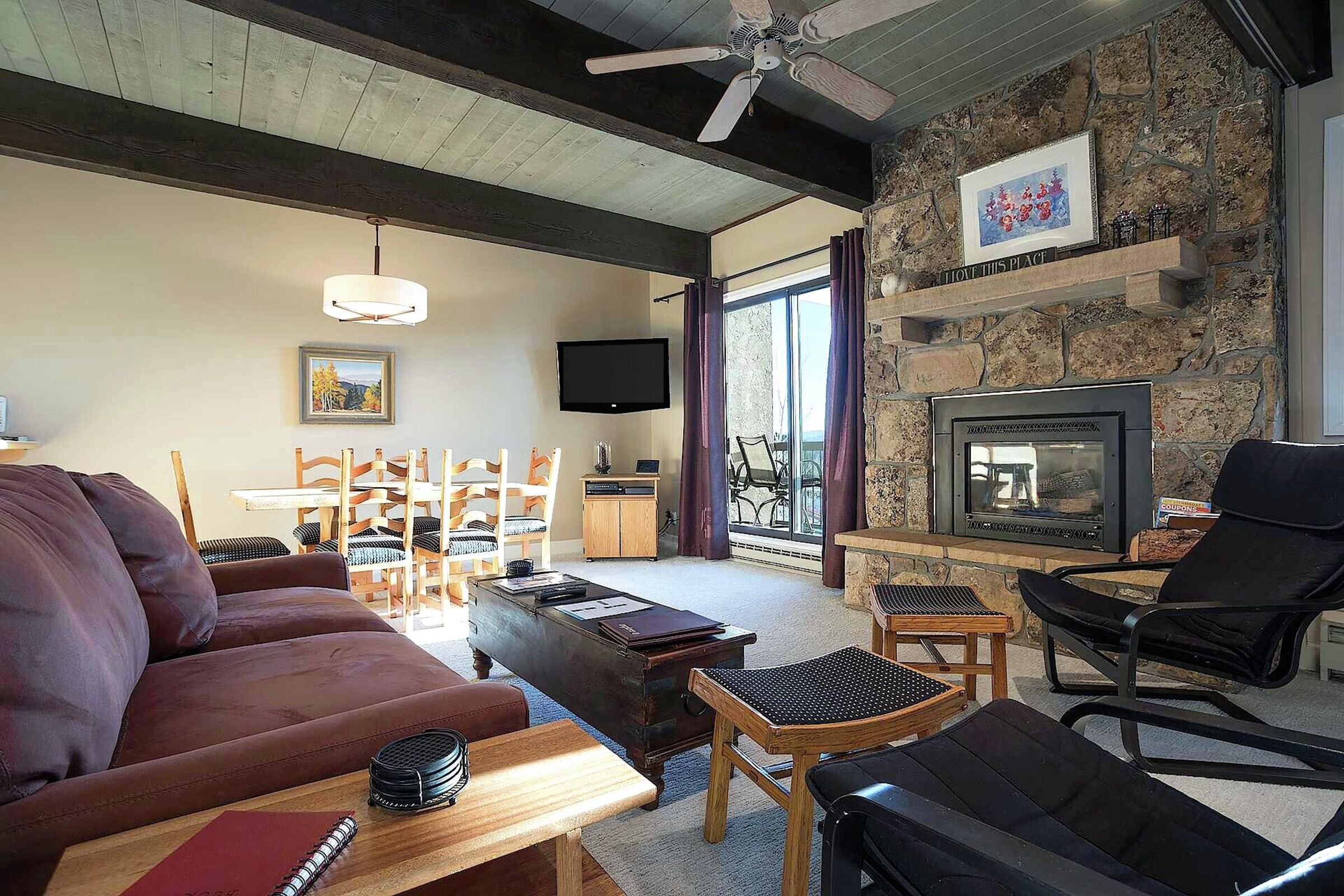 #A315 - Studio Living Area