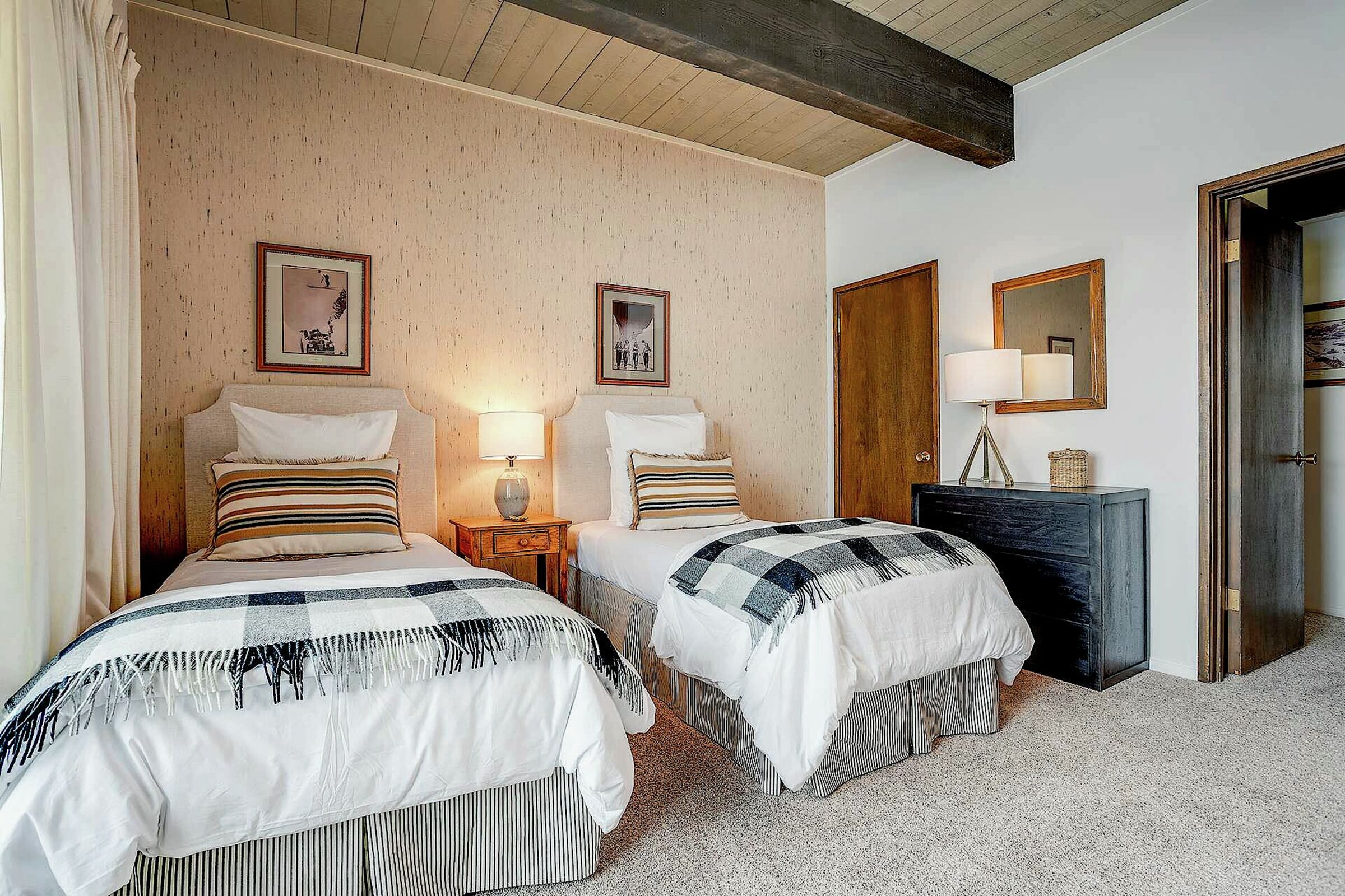 #C313 - Studio Bedroom