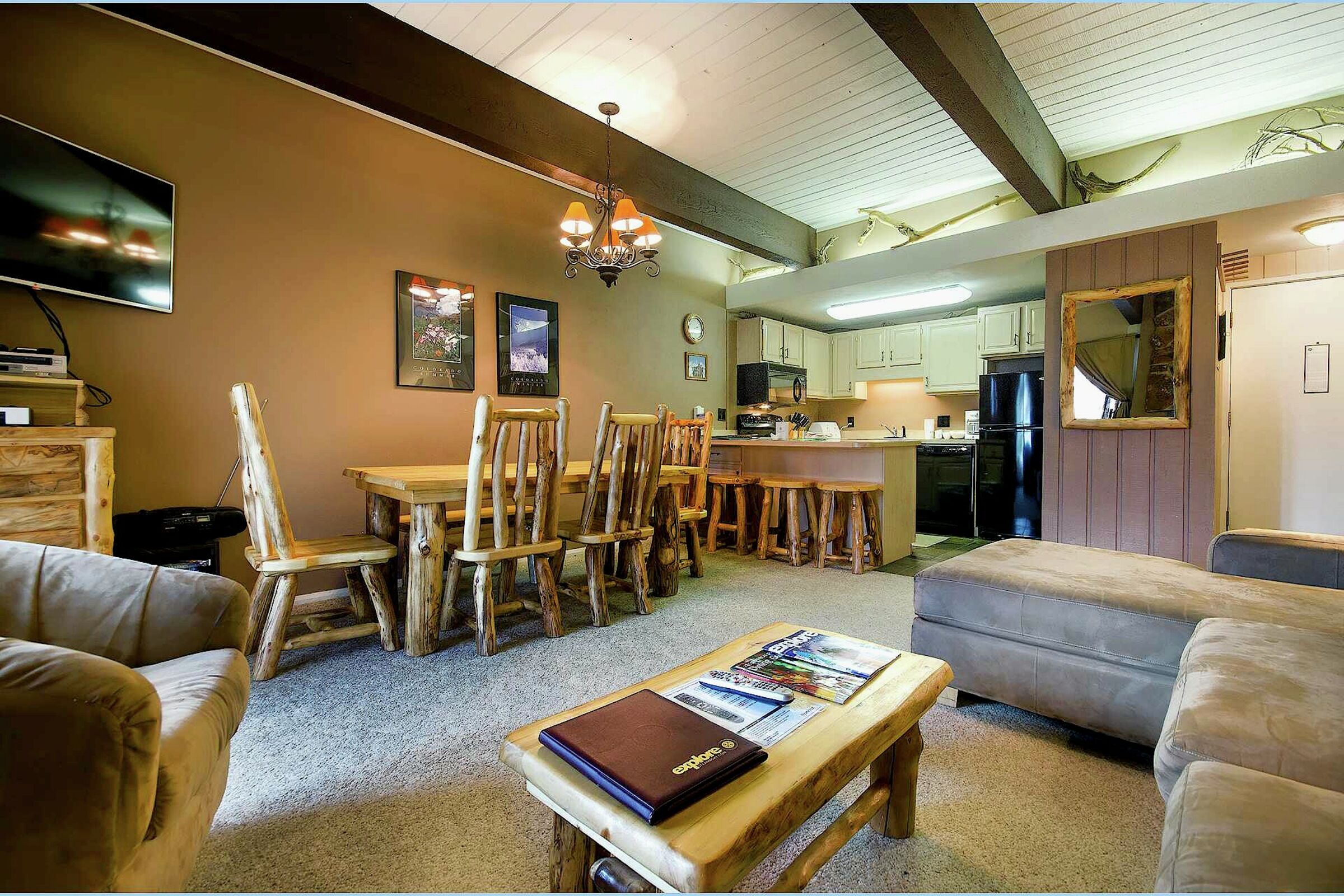 #B216 - Living Area