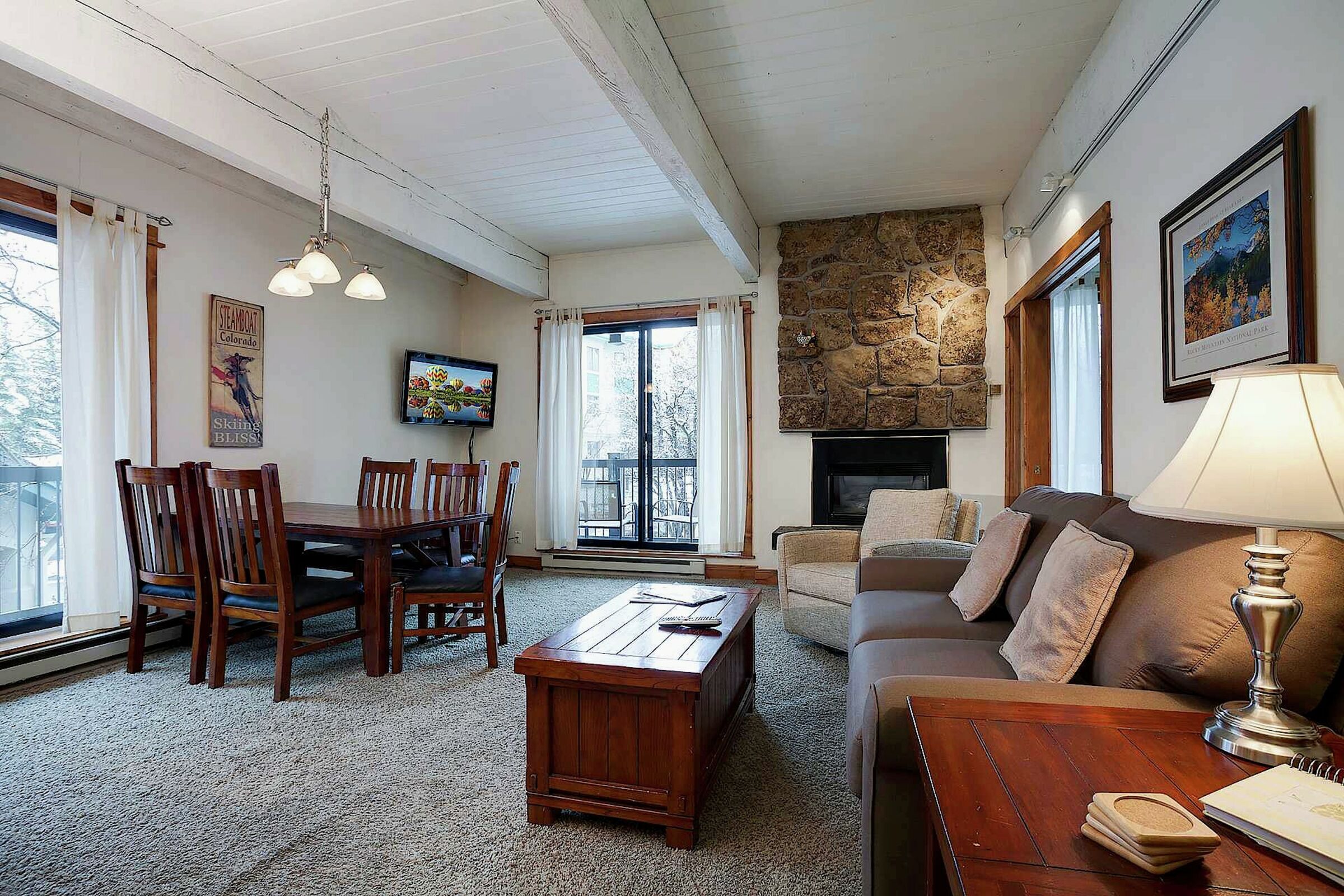 Living Area & Dining Area