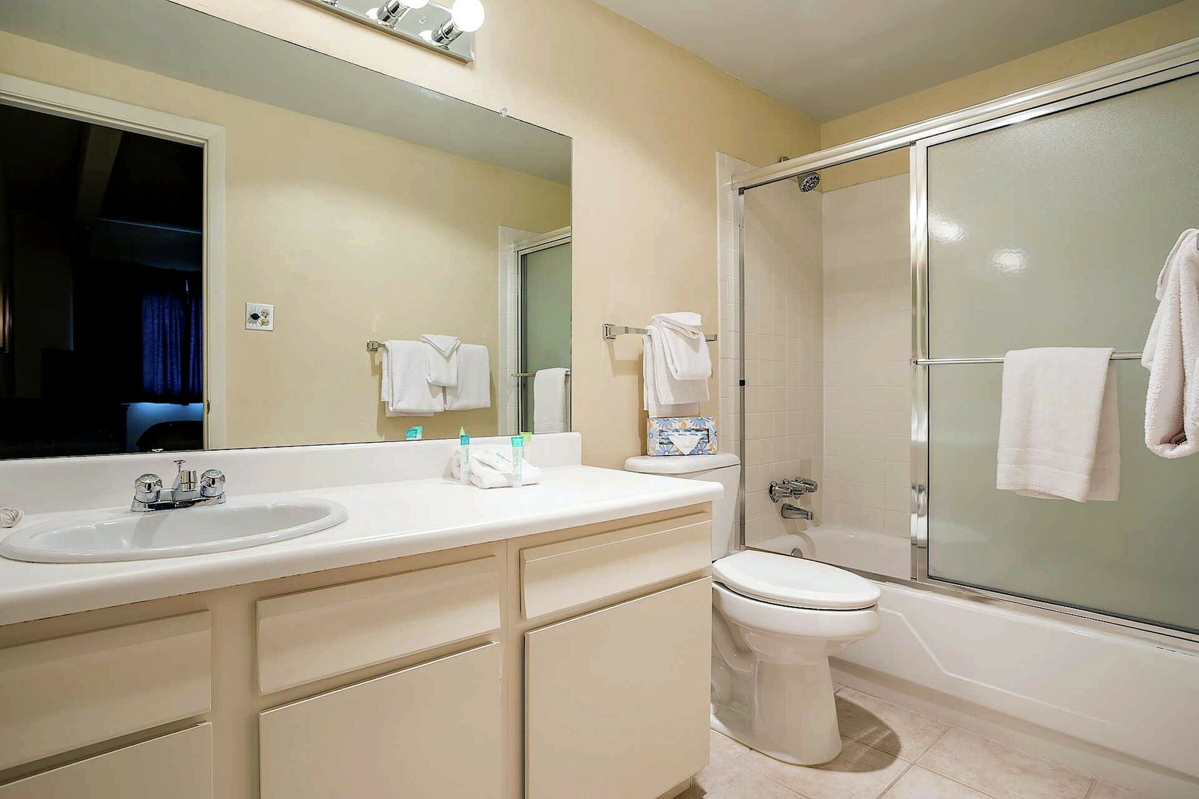 #A317 - Master Ensuite Bathroom