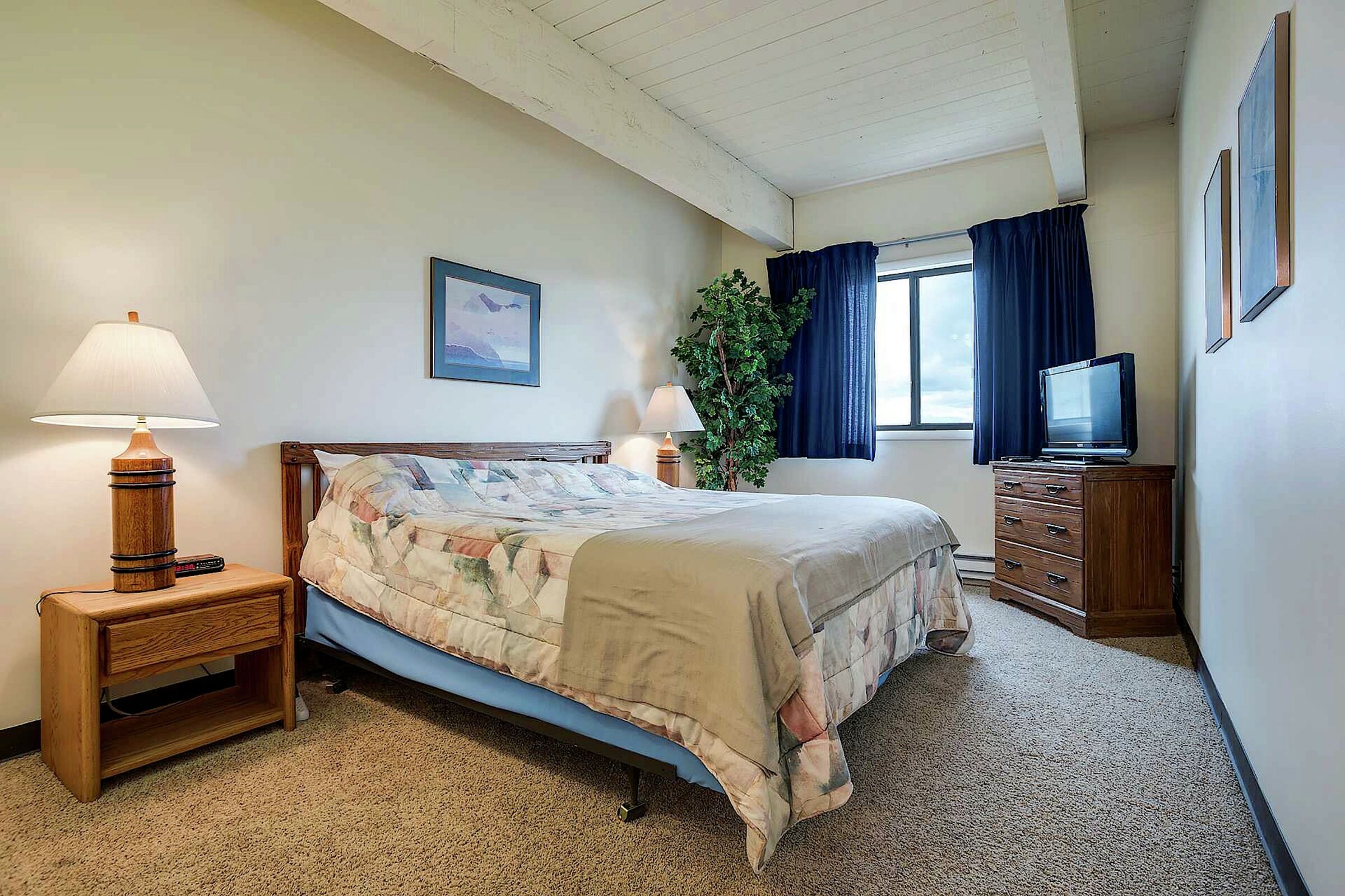 #A317 - Master Bedroom
