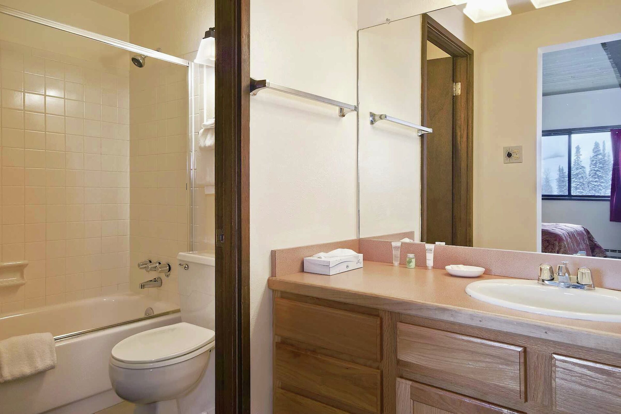 Master Ensuite Bathroom