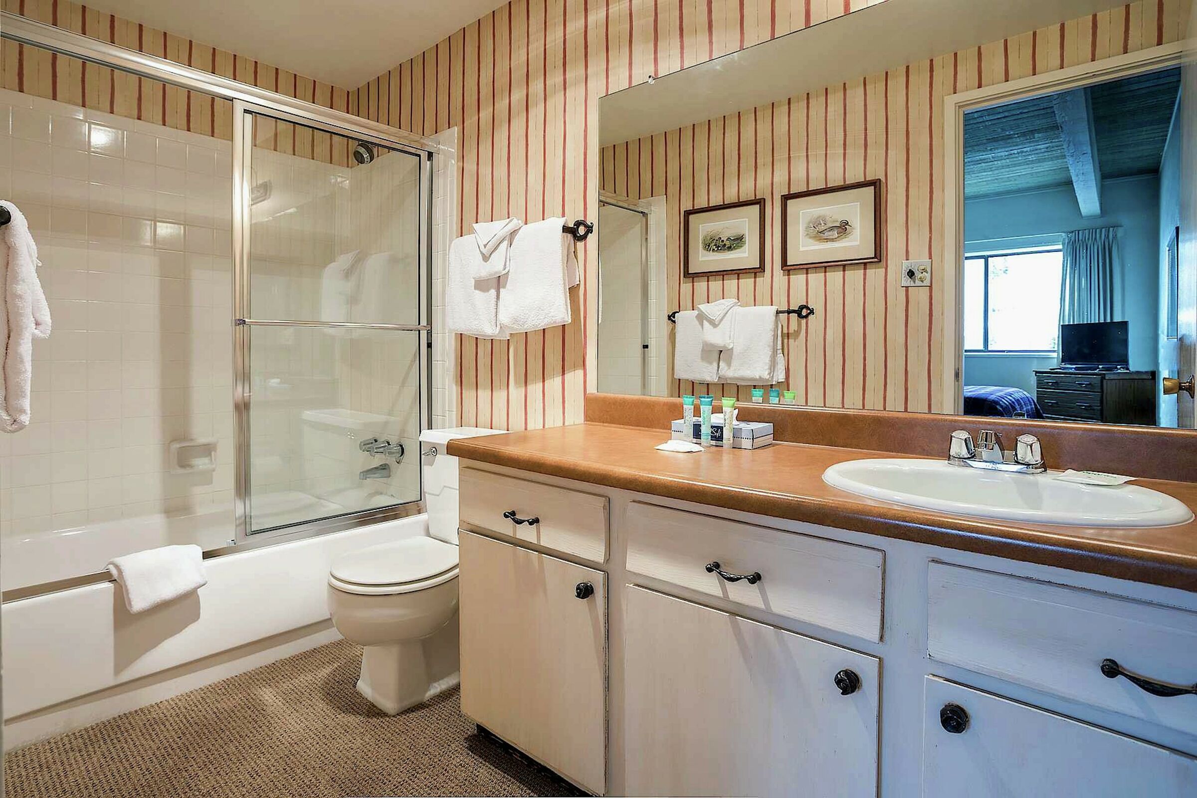 Master Ensuite Bathroom