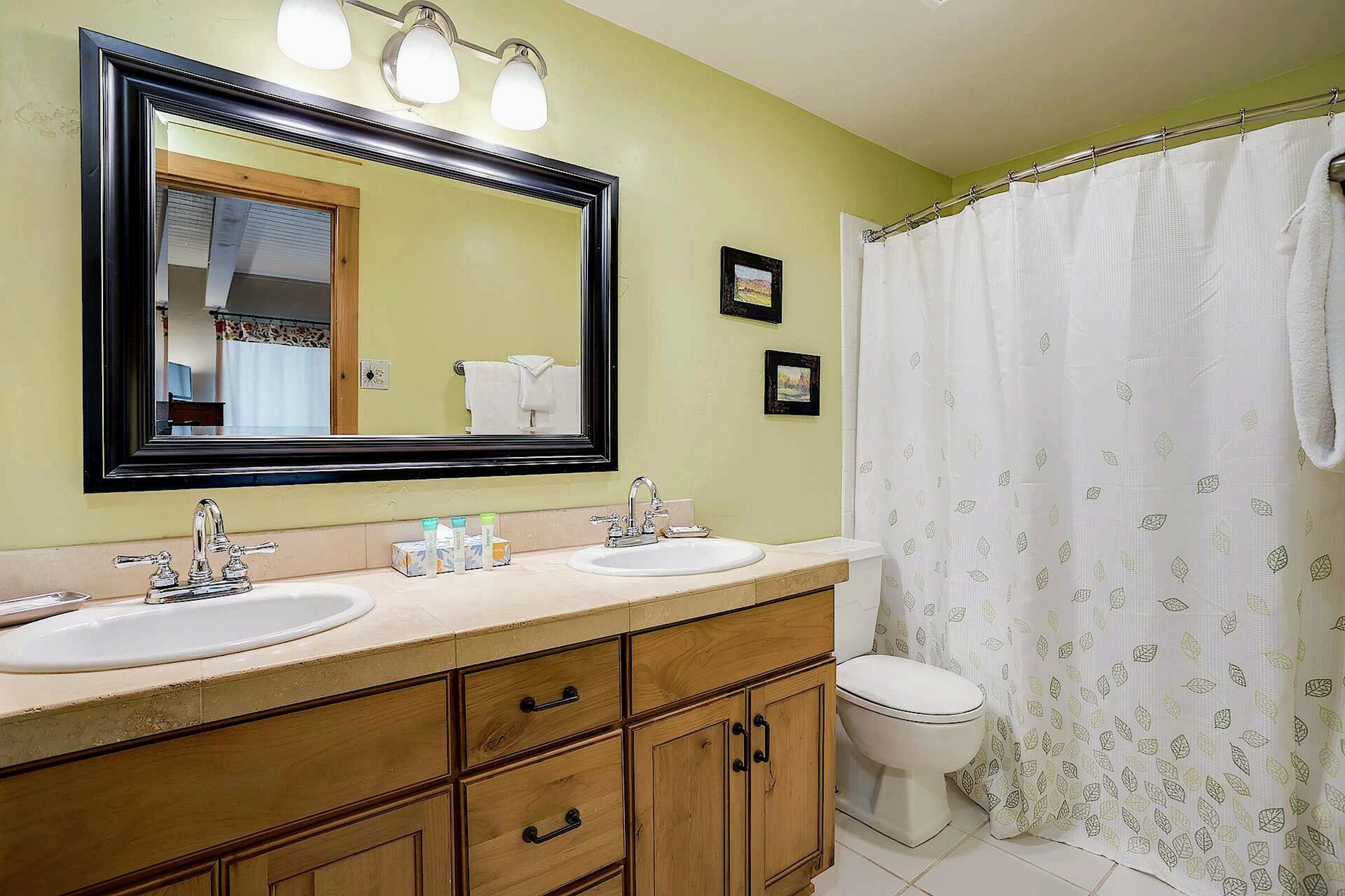 #A111 - Master Ensuite Bathroom