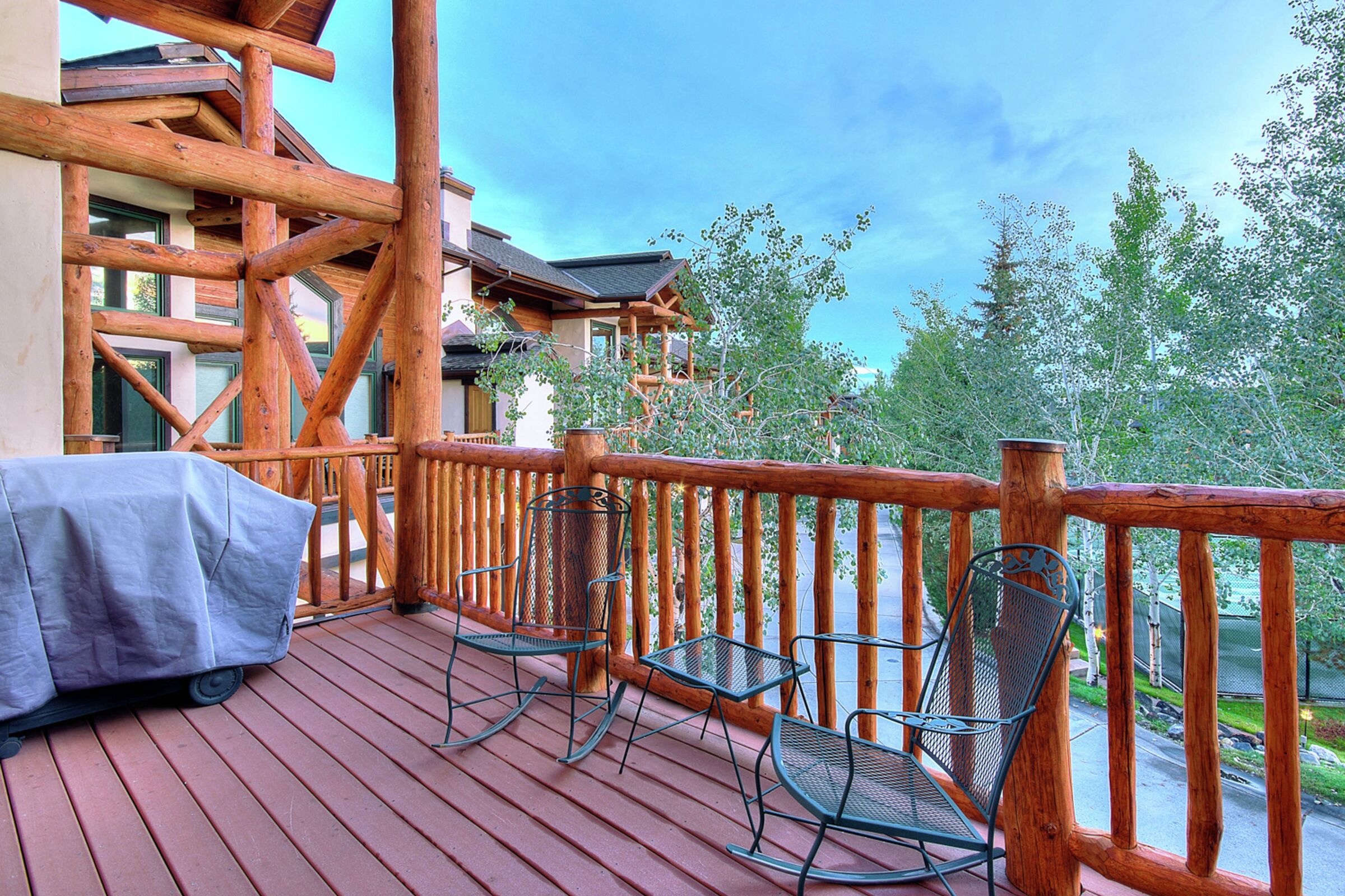 Balcony with BBQ
