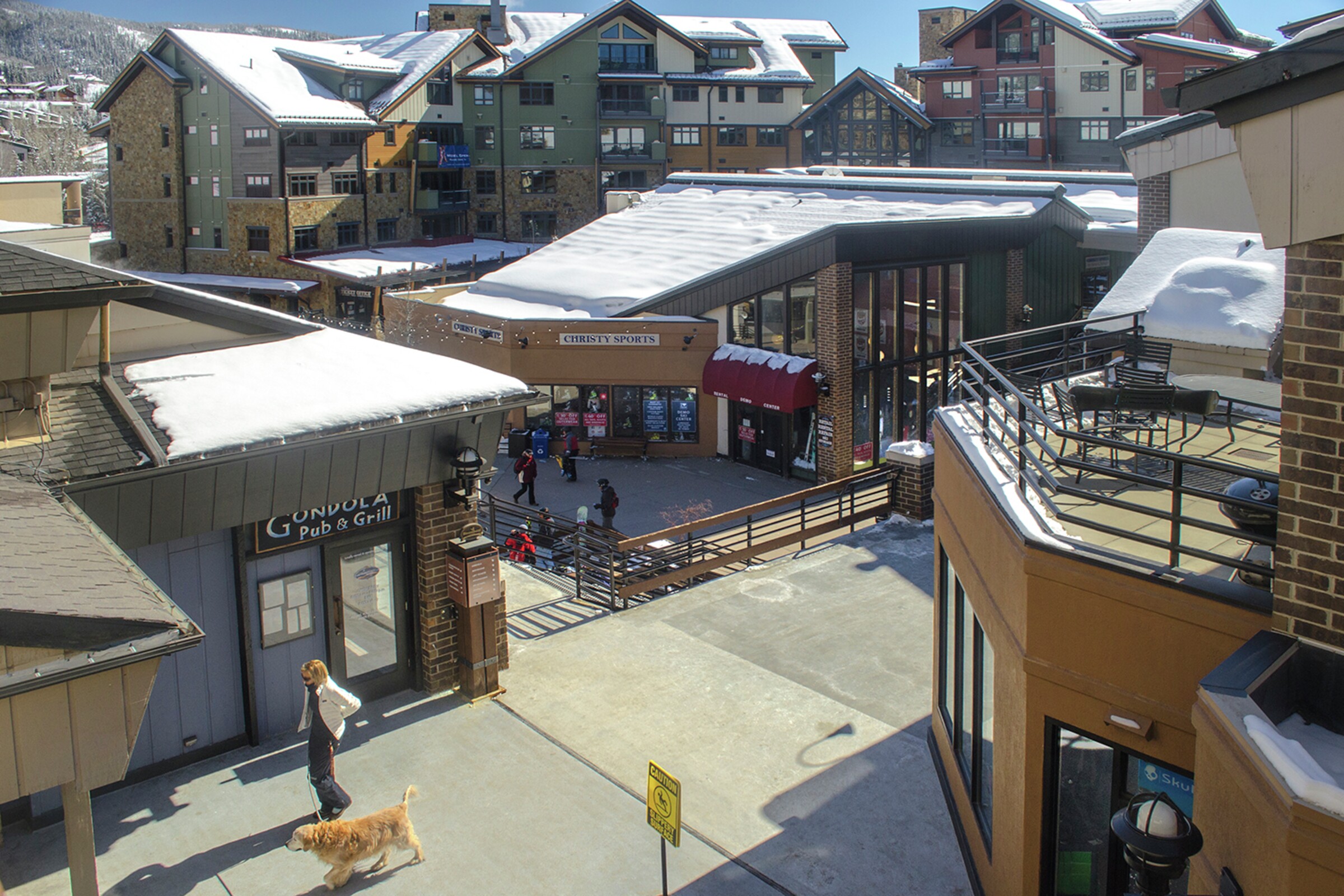 Gondola Square
