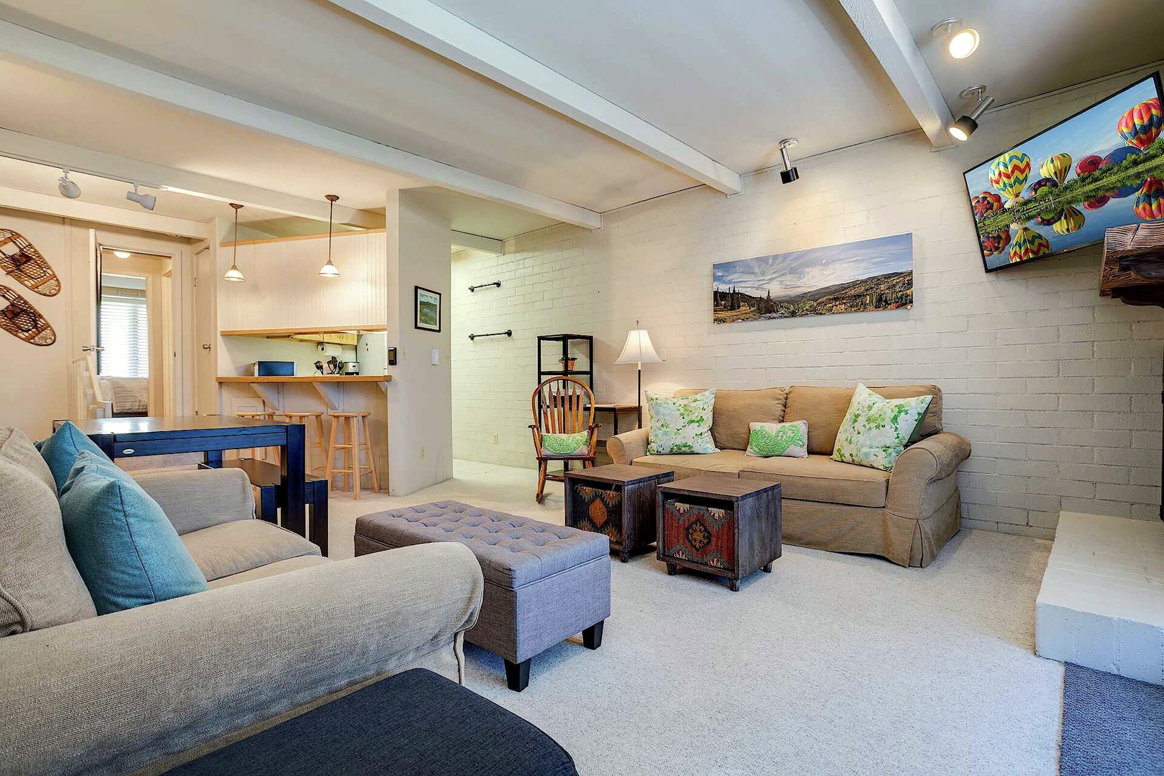 #309 - Living Area
