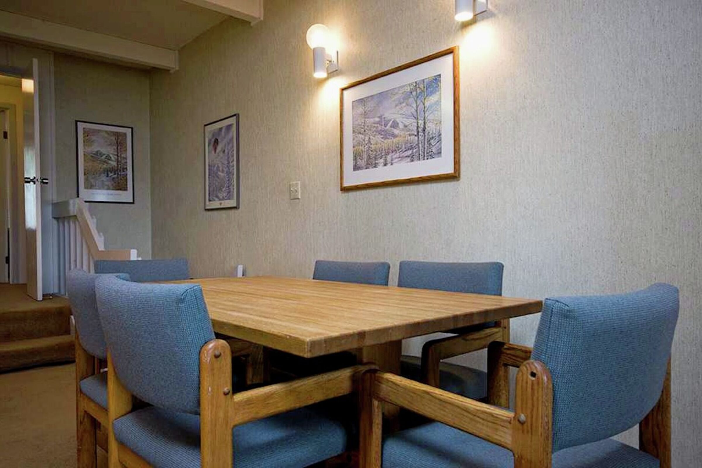 #314 - Dining Room