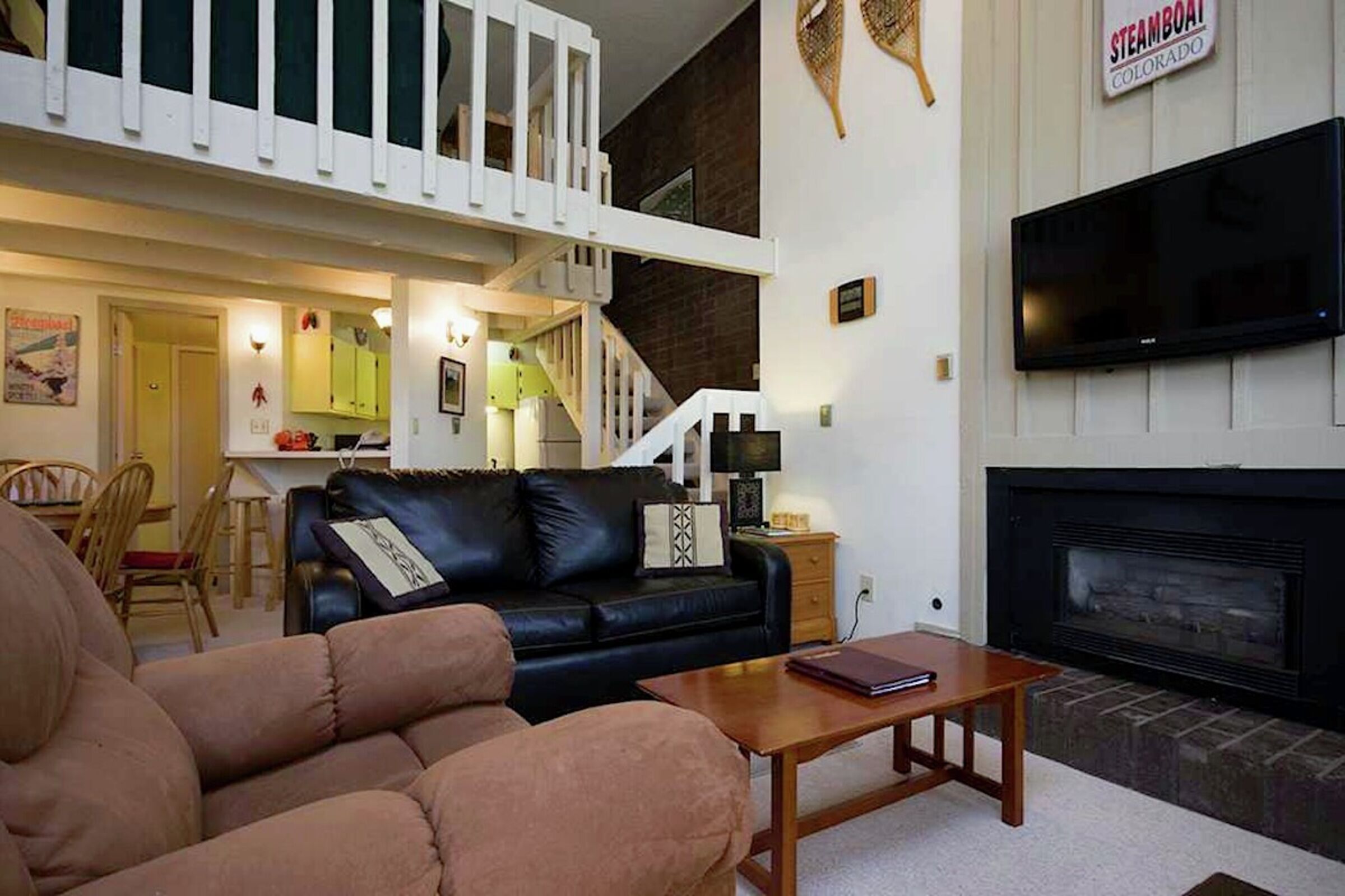 #216 - Living Area