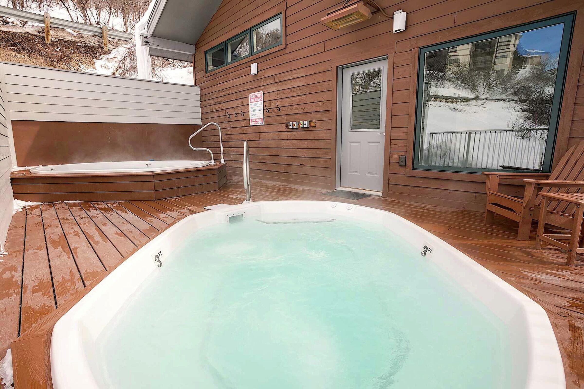 Outdoor Hot Tub