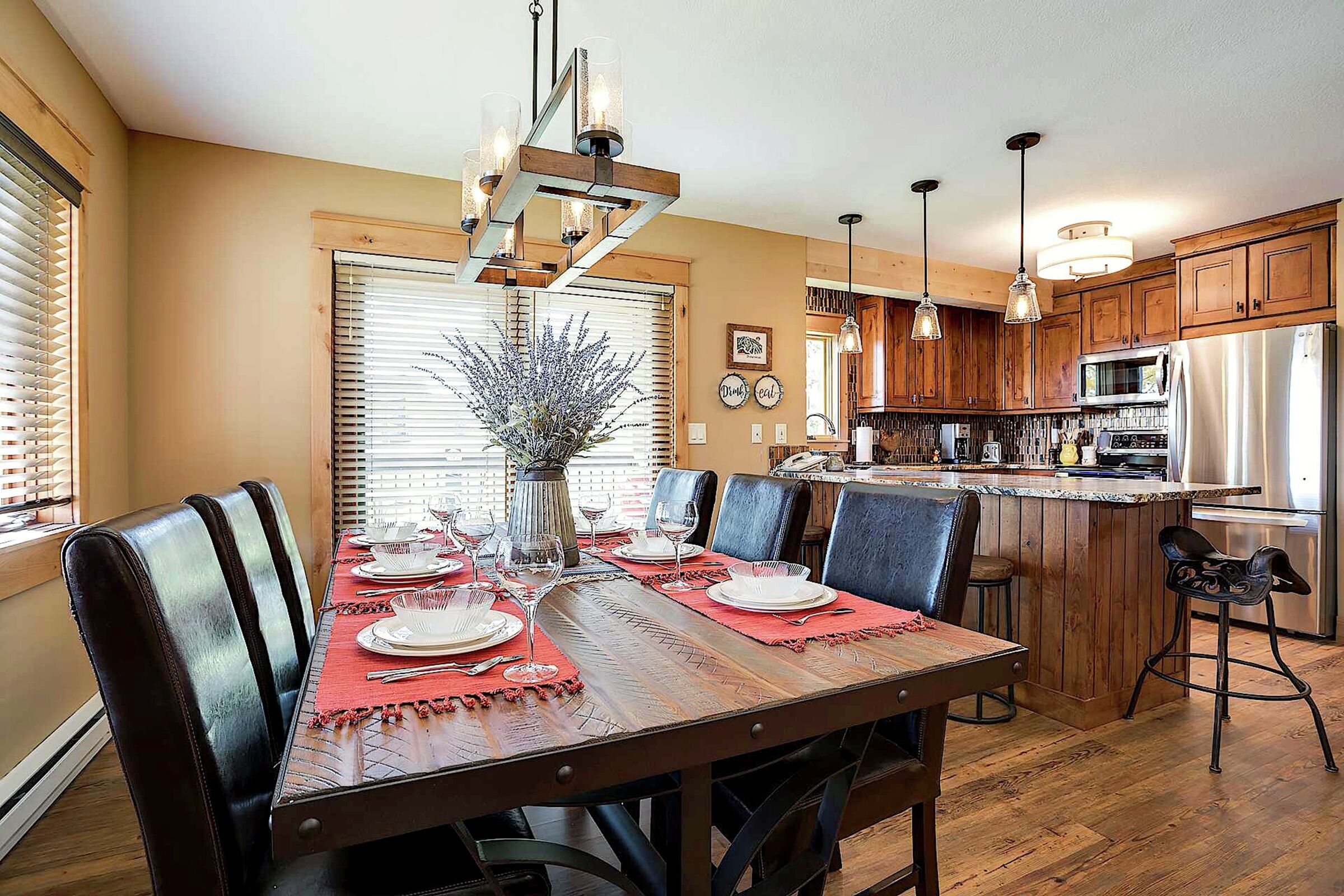 #301 - Dining Room