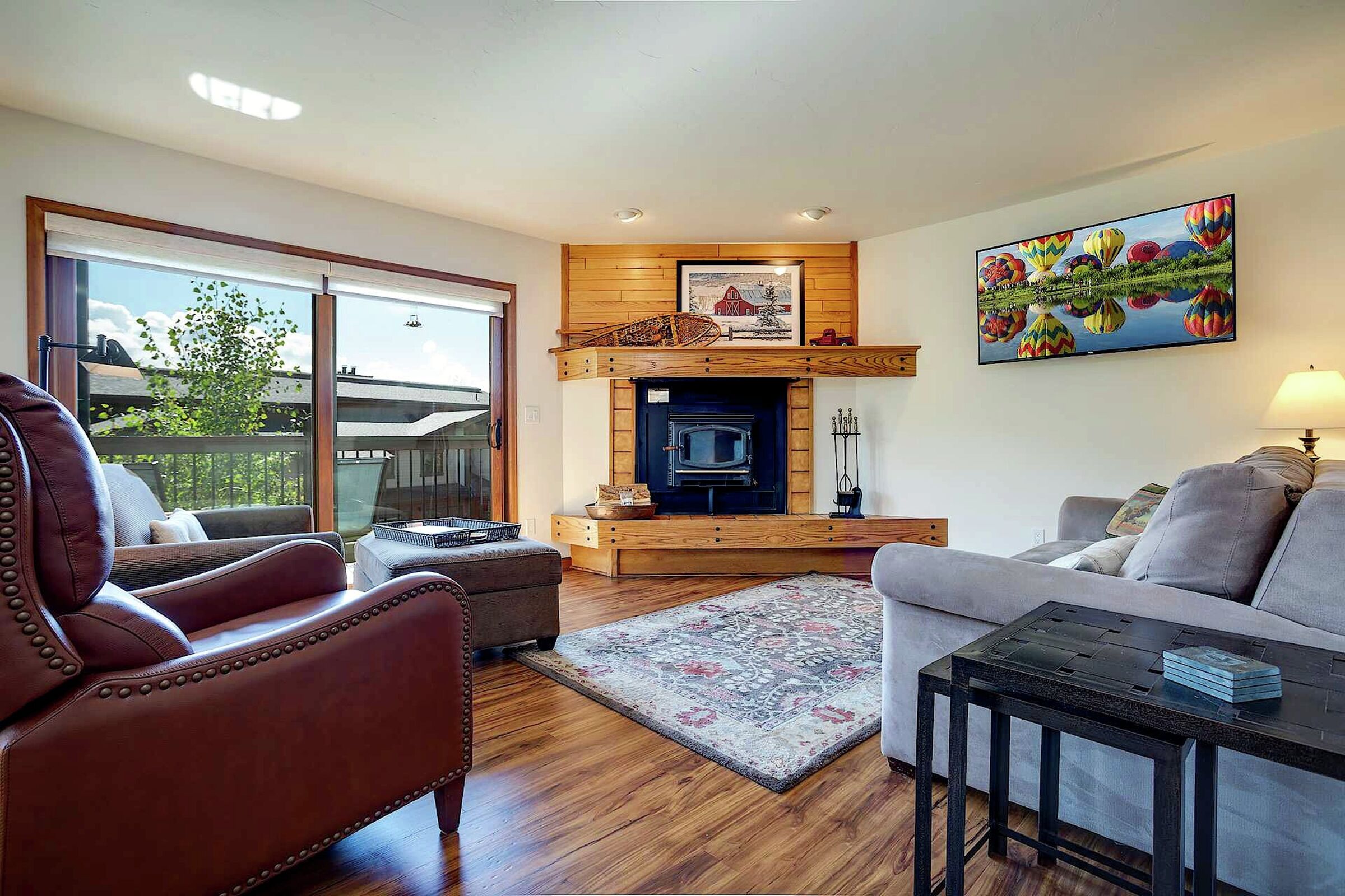 #517 - Living Room