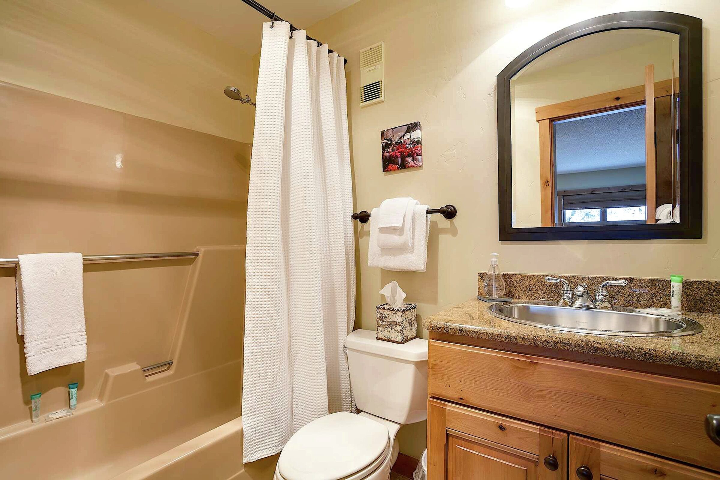 #403 - Bathroom