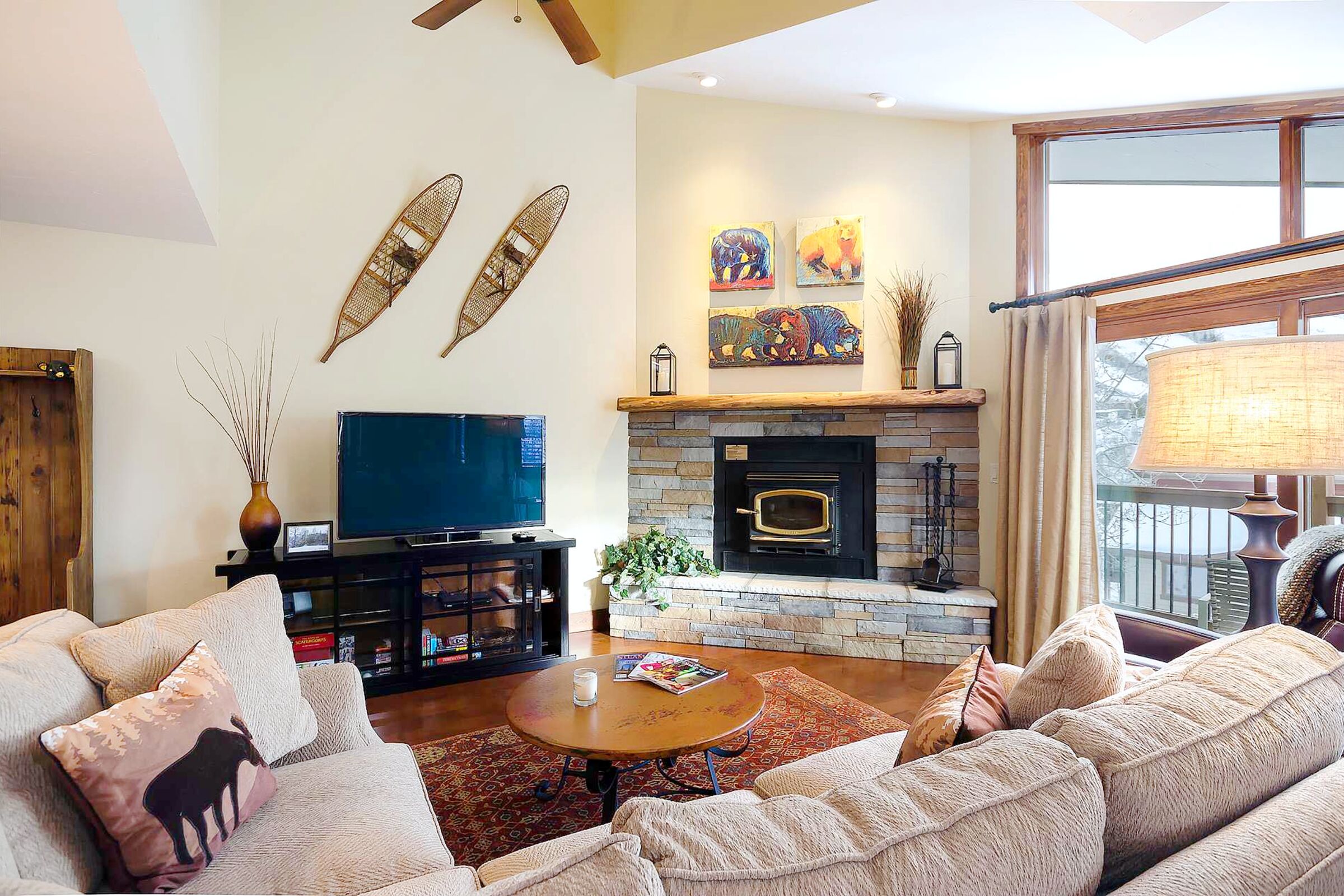 #520 - Living Room