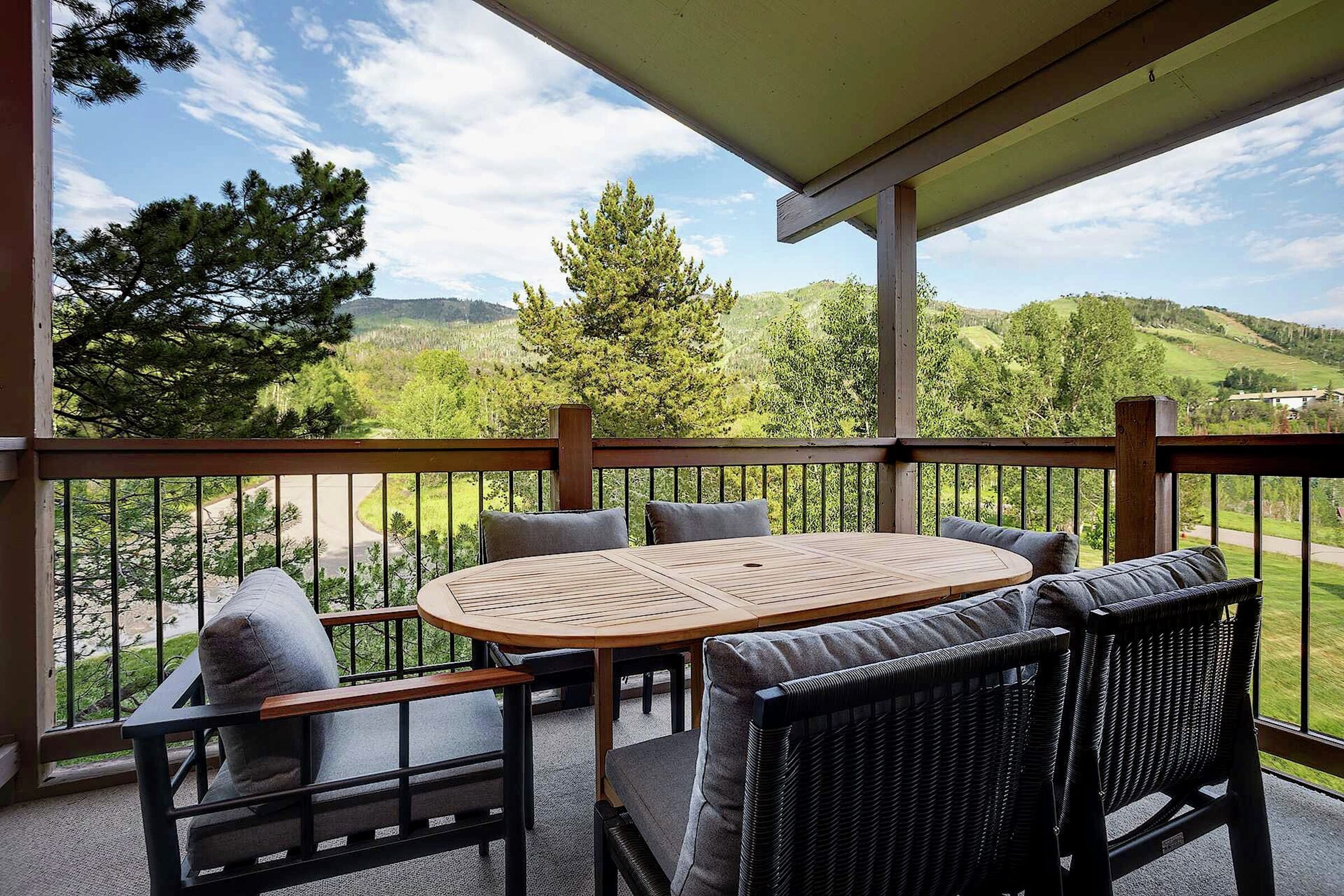 #224 - Balcony