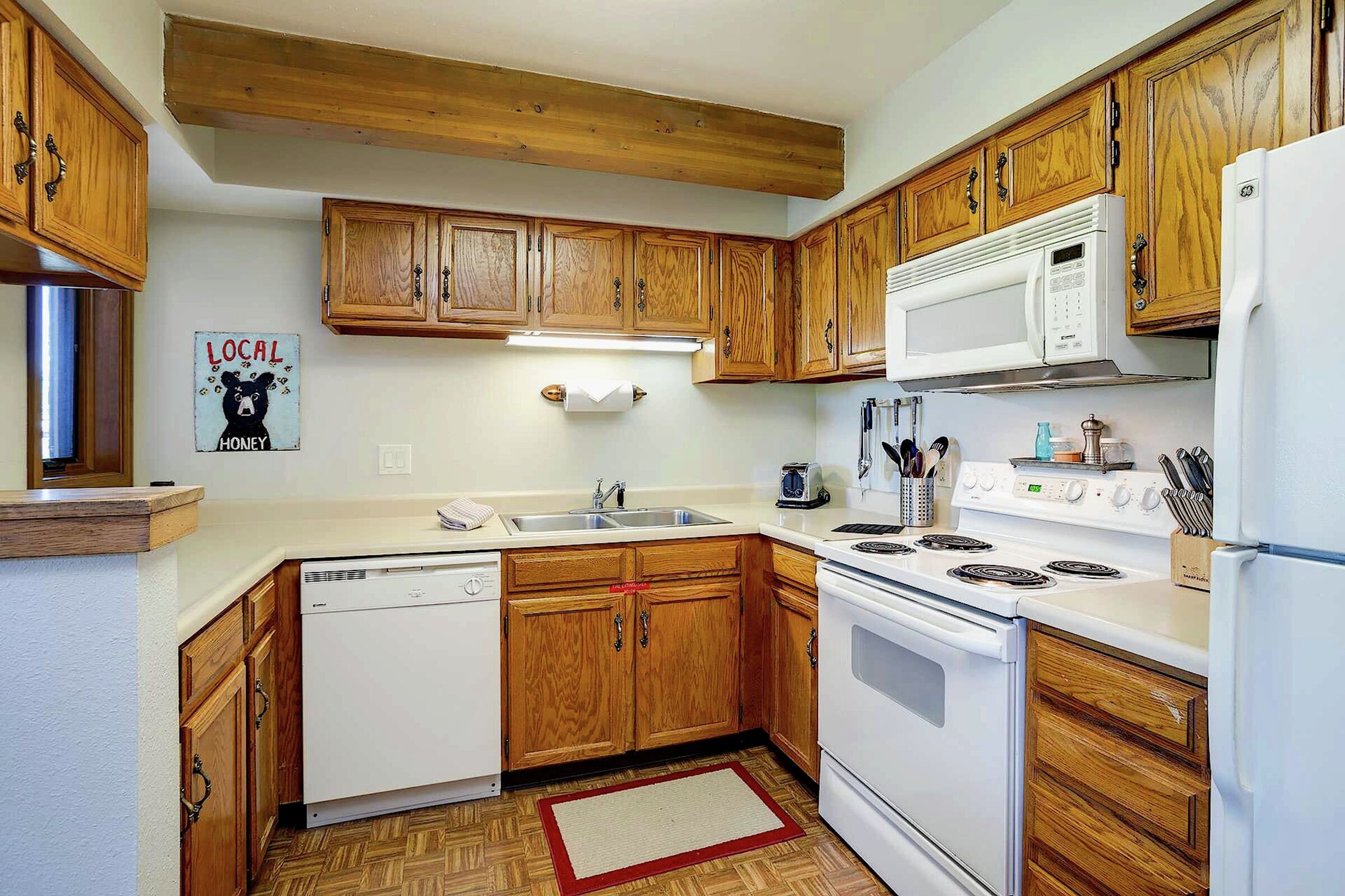 #302 - Kitchen