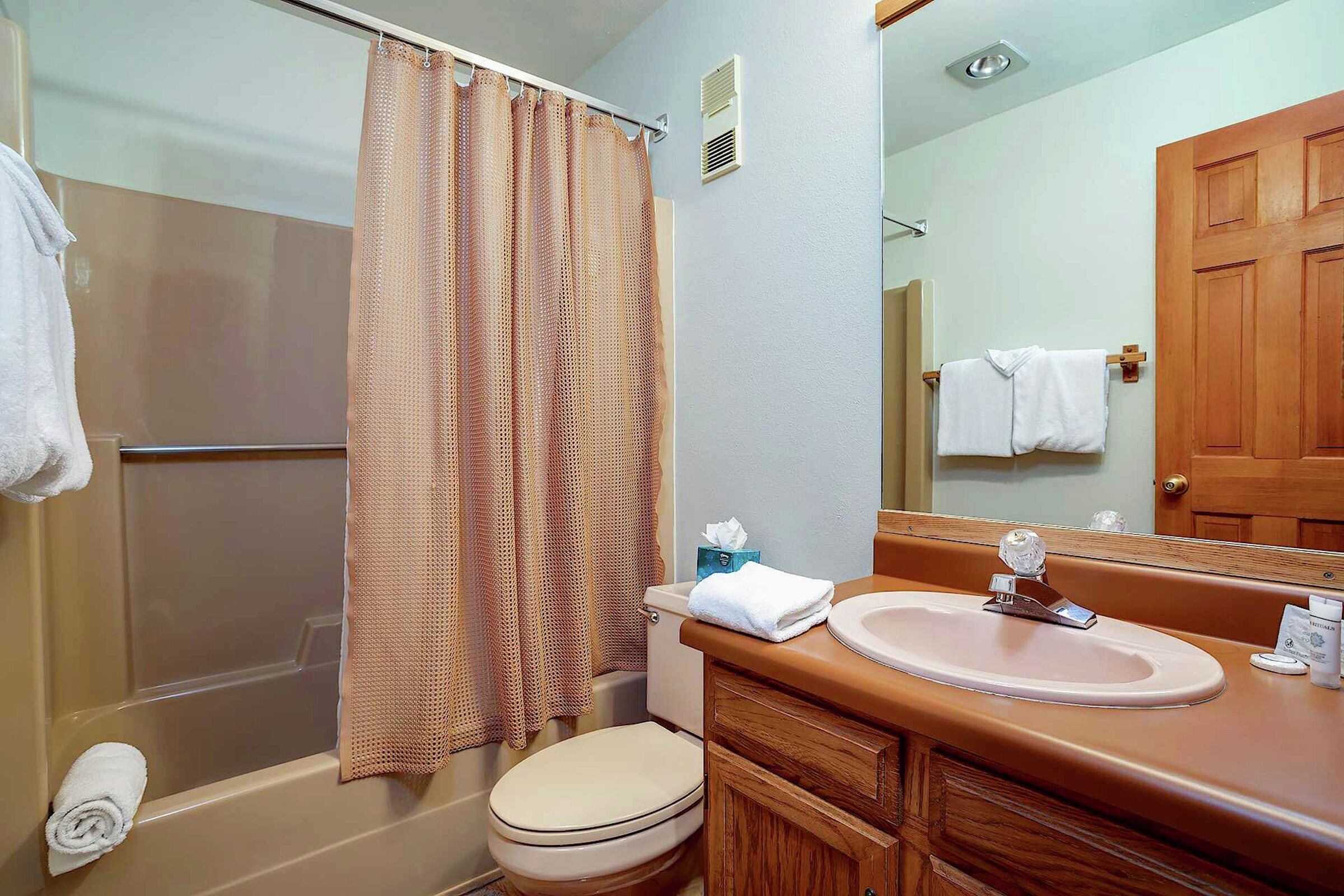 #302 - Bathroom