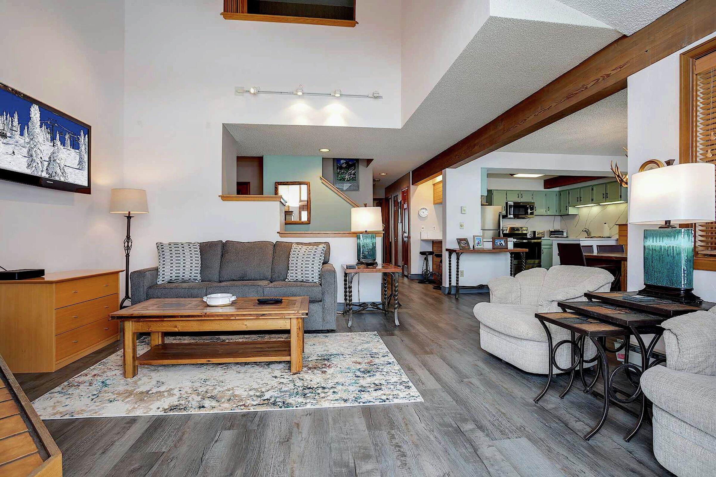 #502 - Living Area