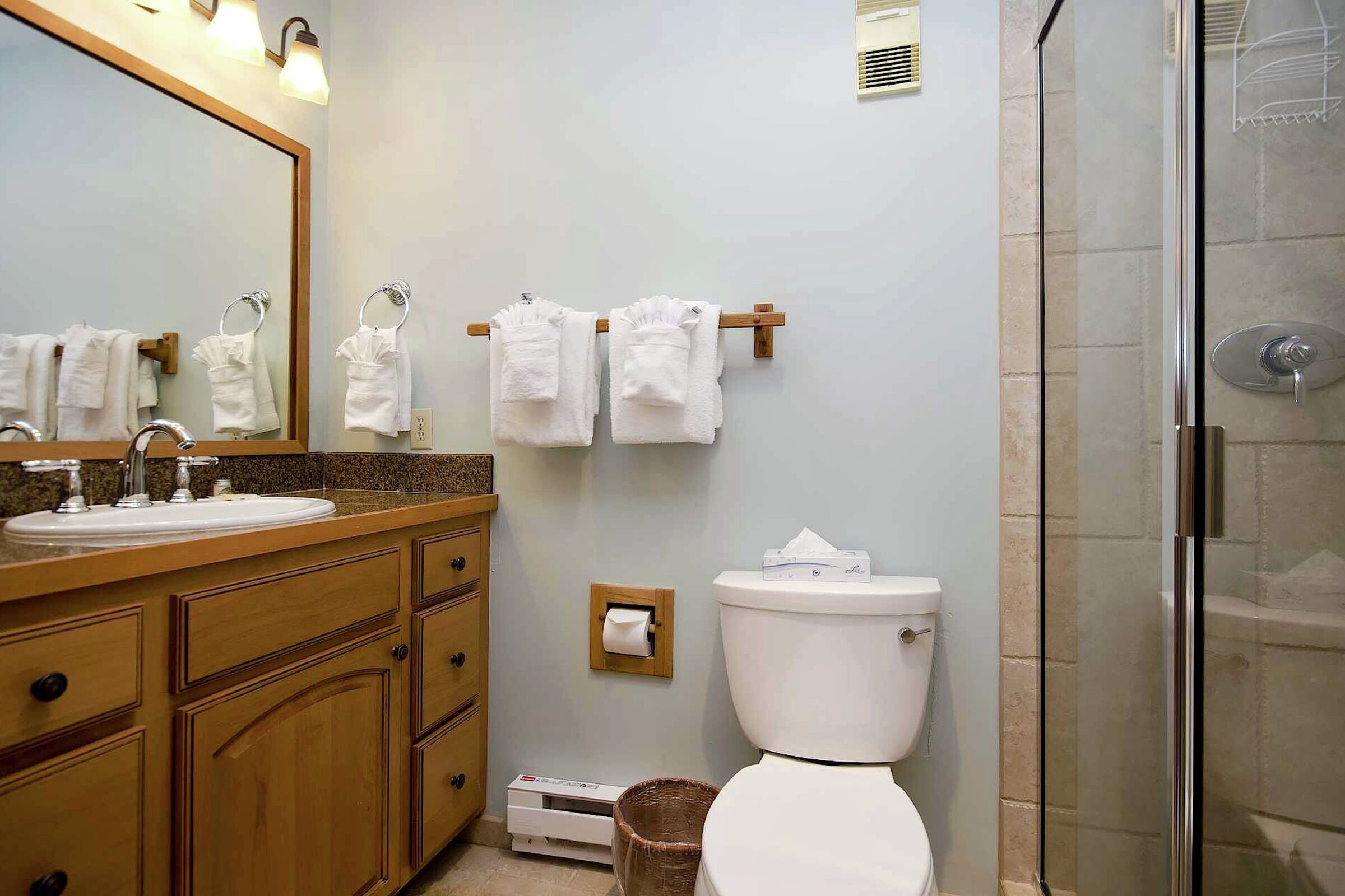 #204 - Bathroom