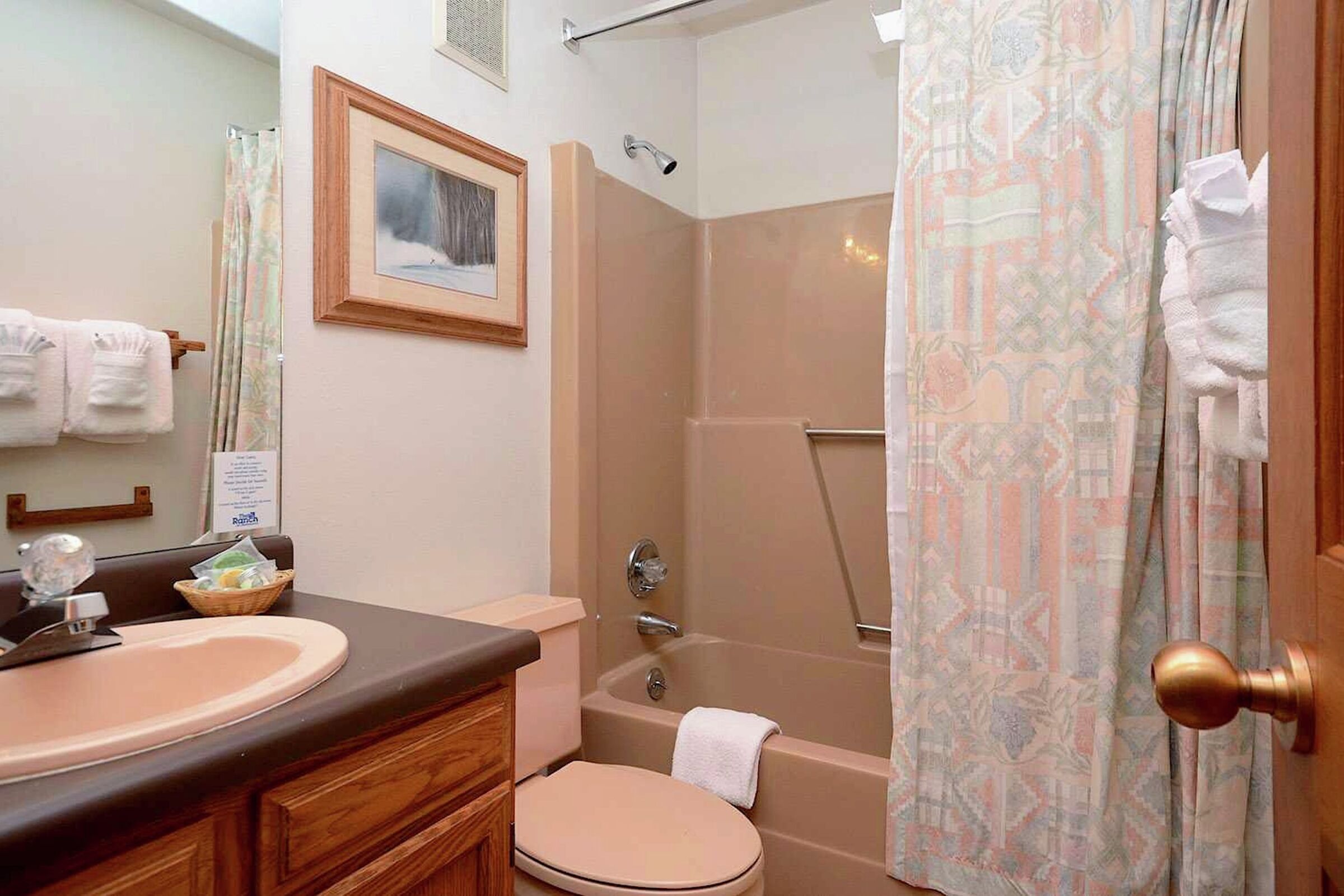 #510 - Bathroom