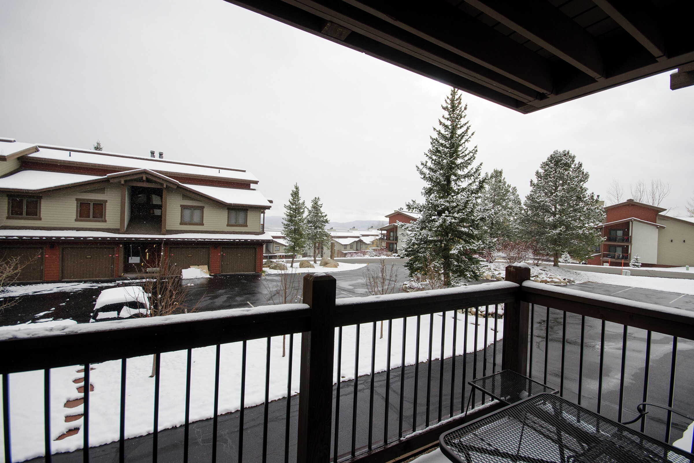 #105 - Balcony