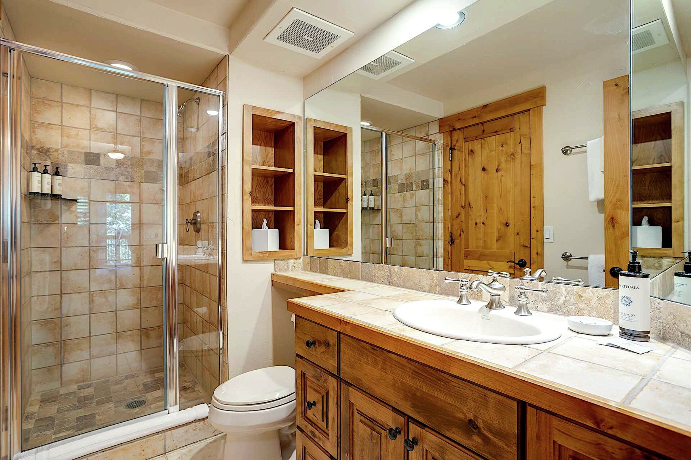 #116 - Bathroom