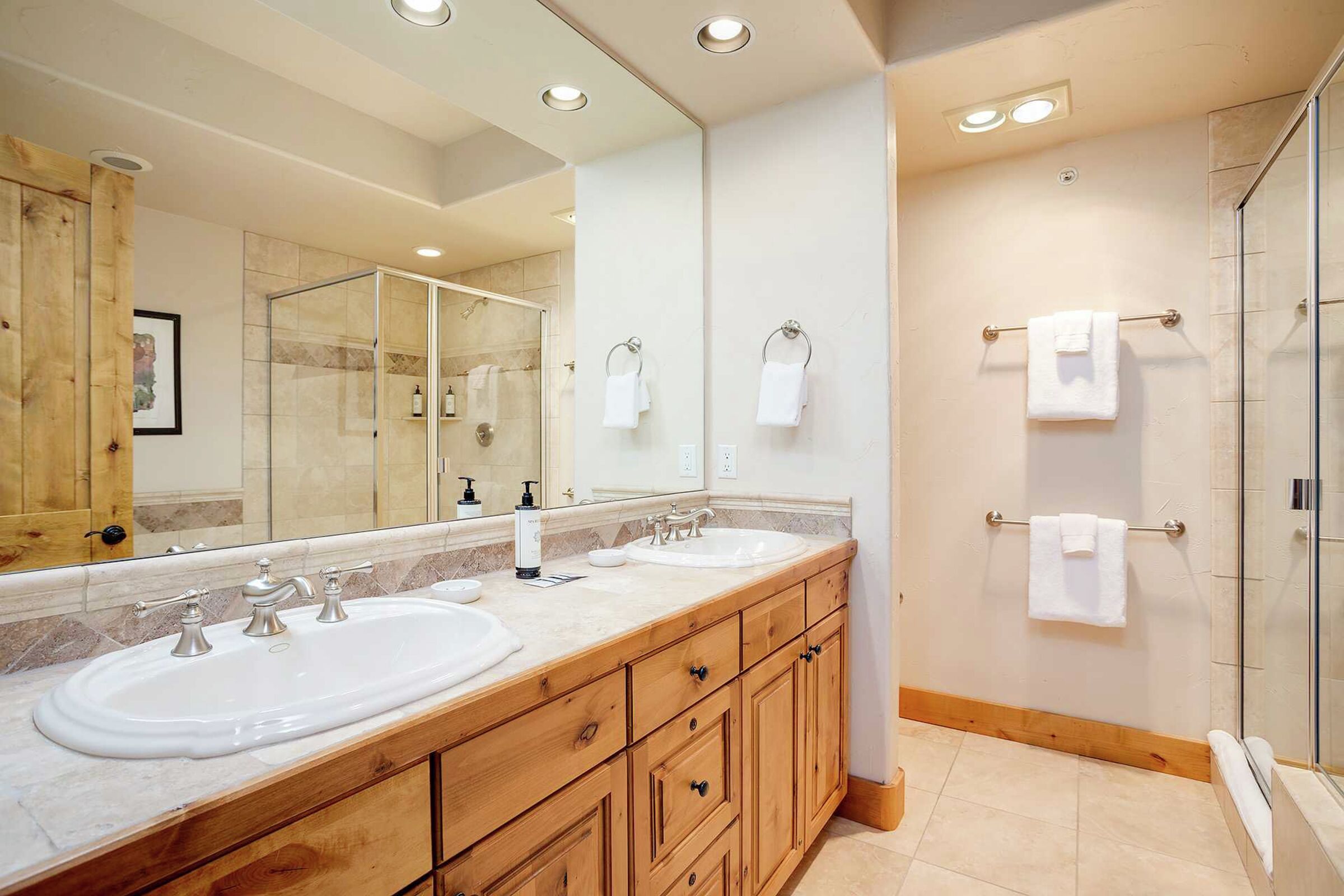 Master Ensuite Bathroom