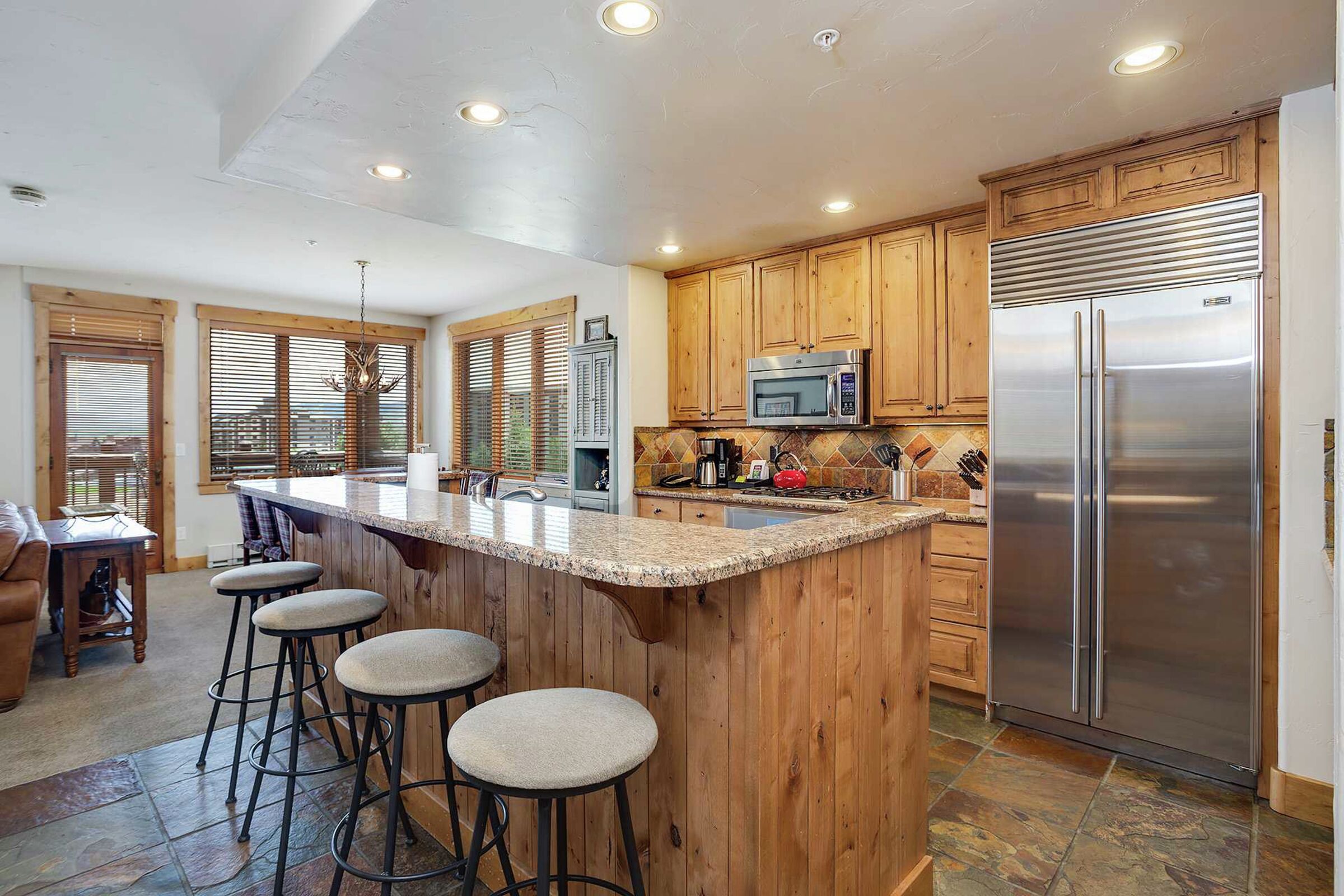 Kitchen Bar