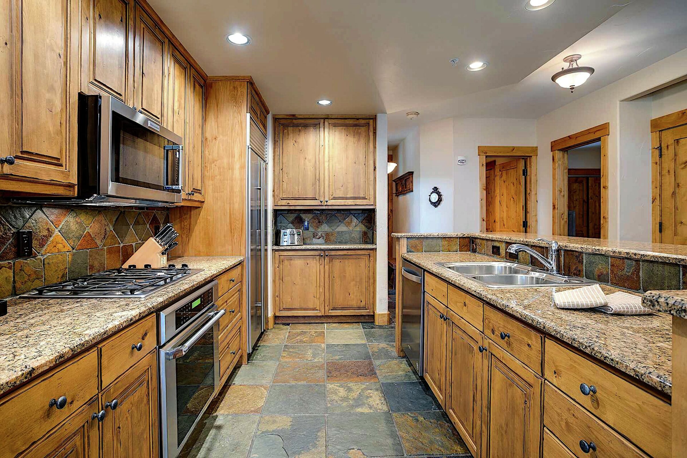 #223 - Kitchen