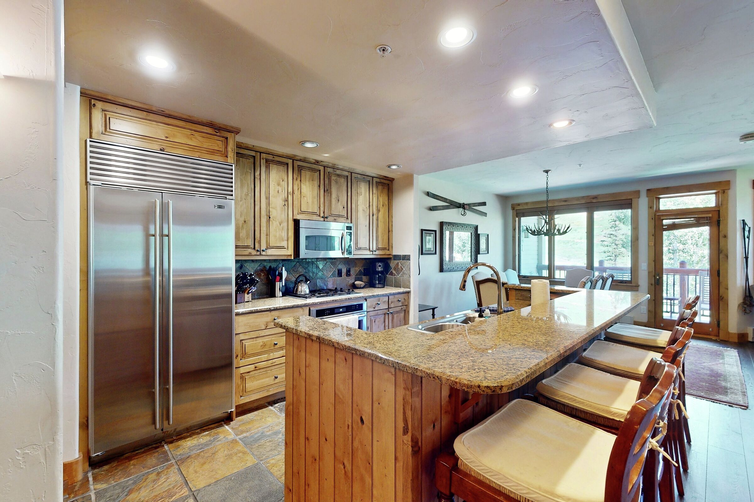 Kitchen Bar