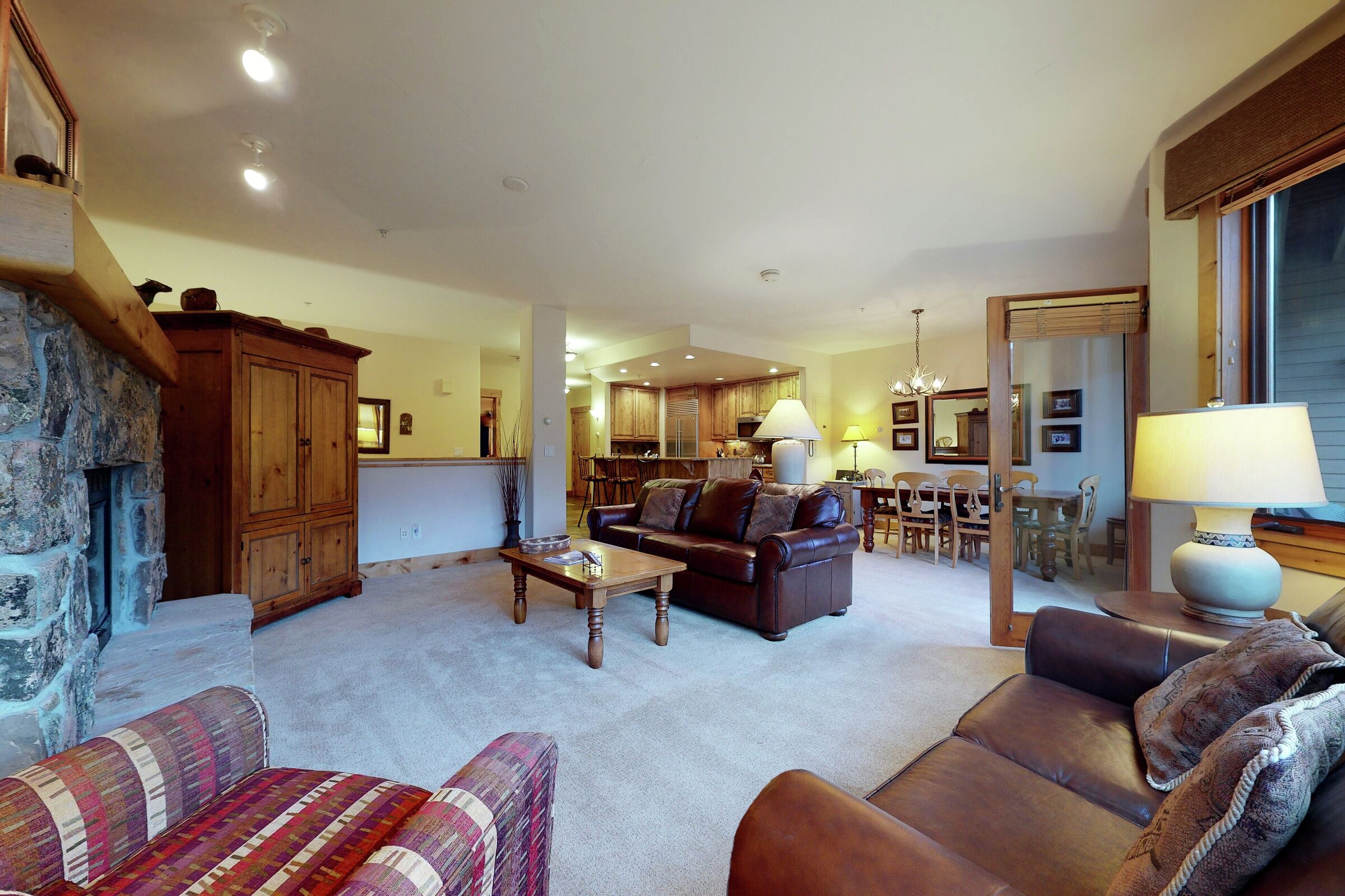 #115 - Living Area