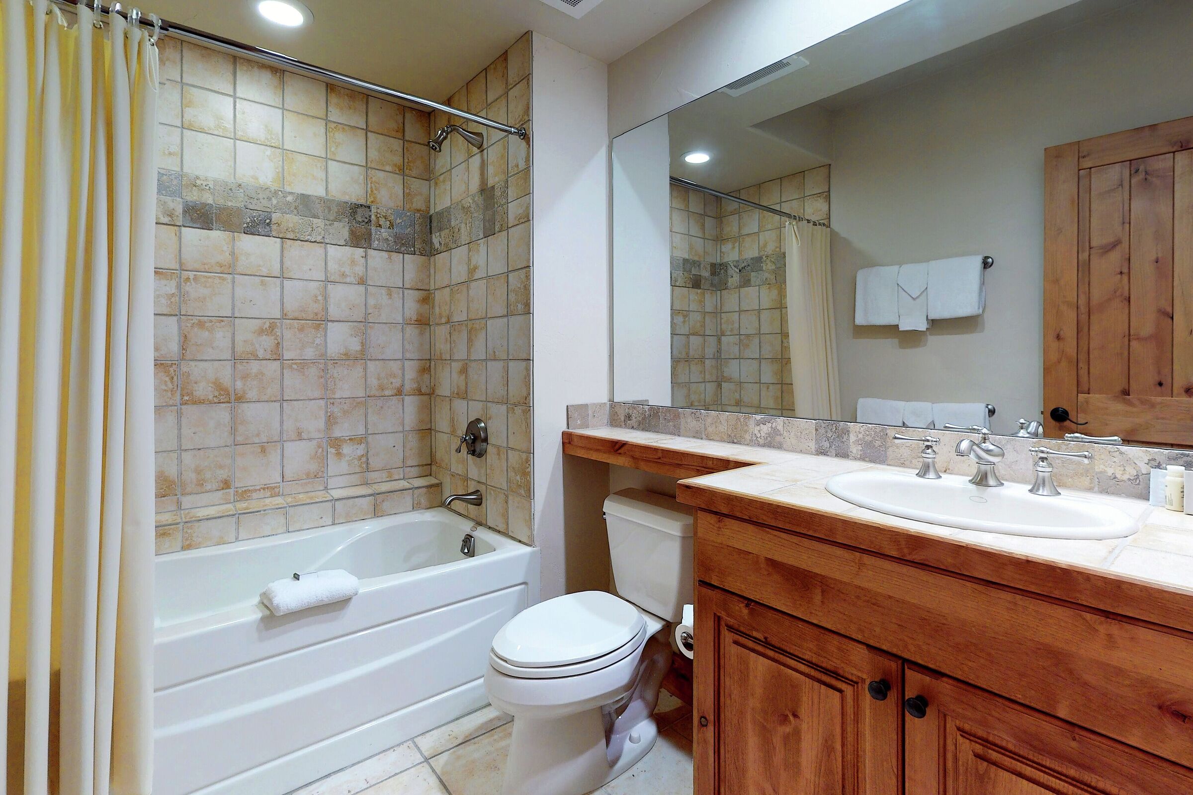 #115 - Ensuite Bathroom 