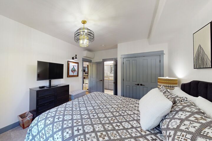 #B304 - Master Bedroom