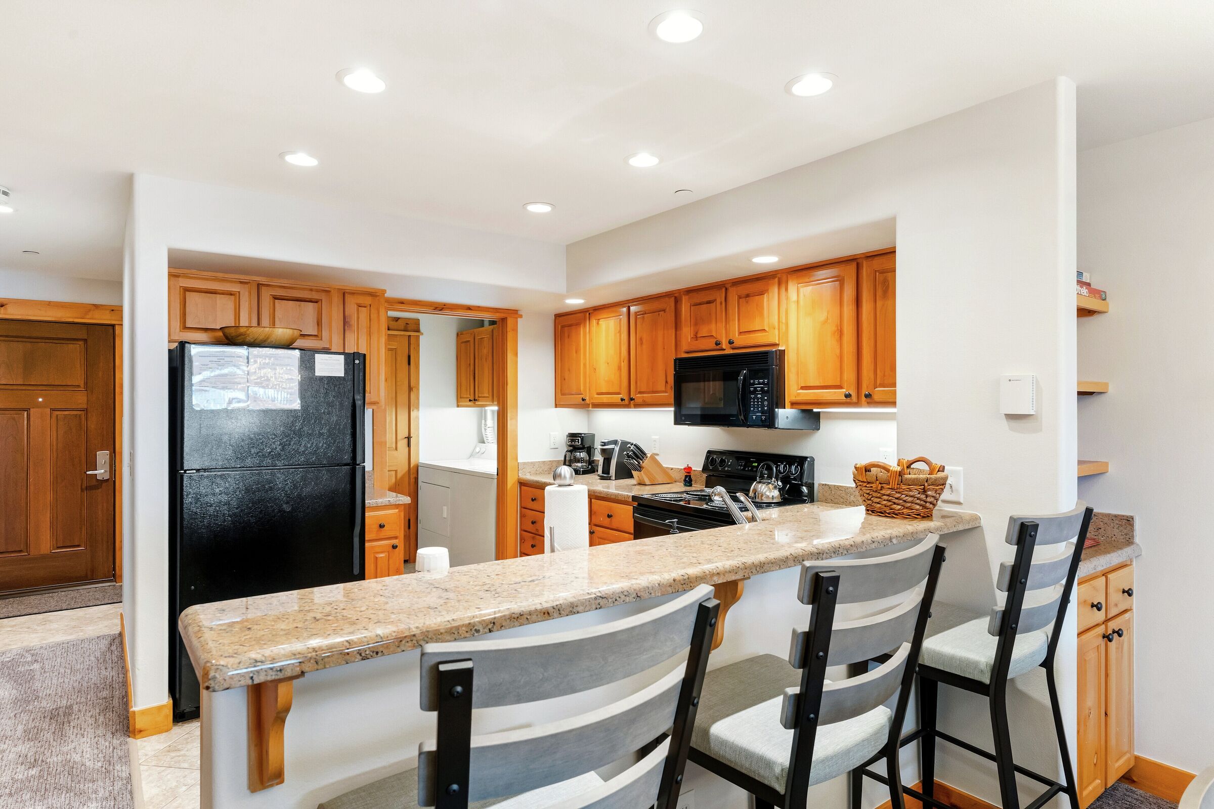 #B305 - Kitchen  