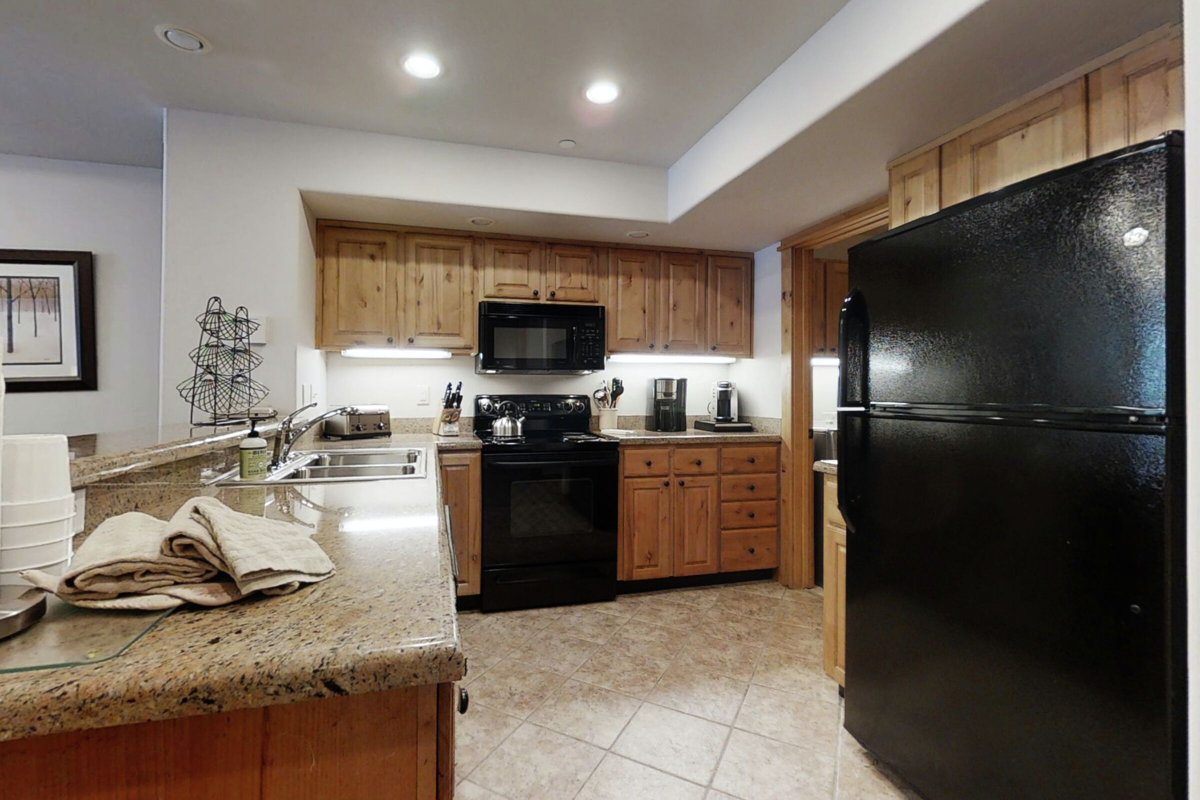 #B105 - Kitchen
