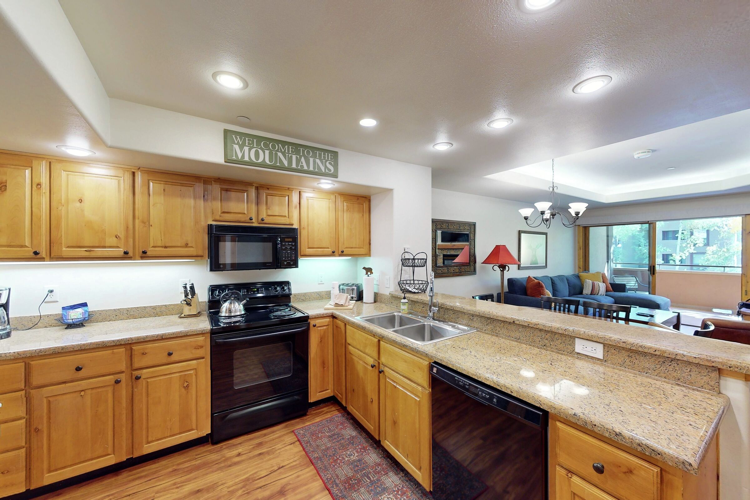 #B207 - Kitchen