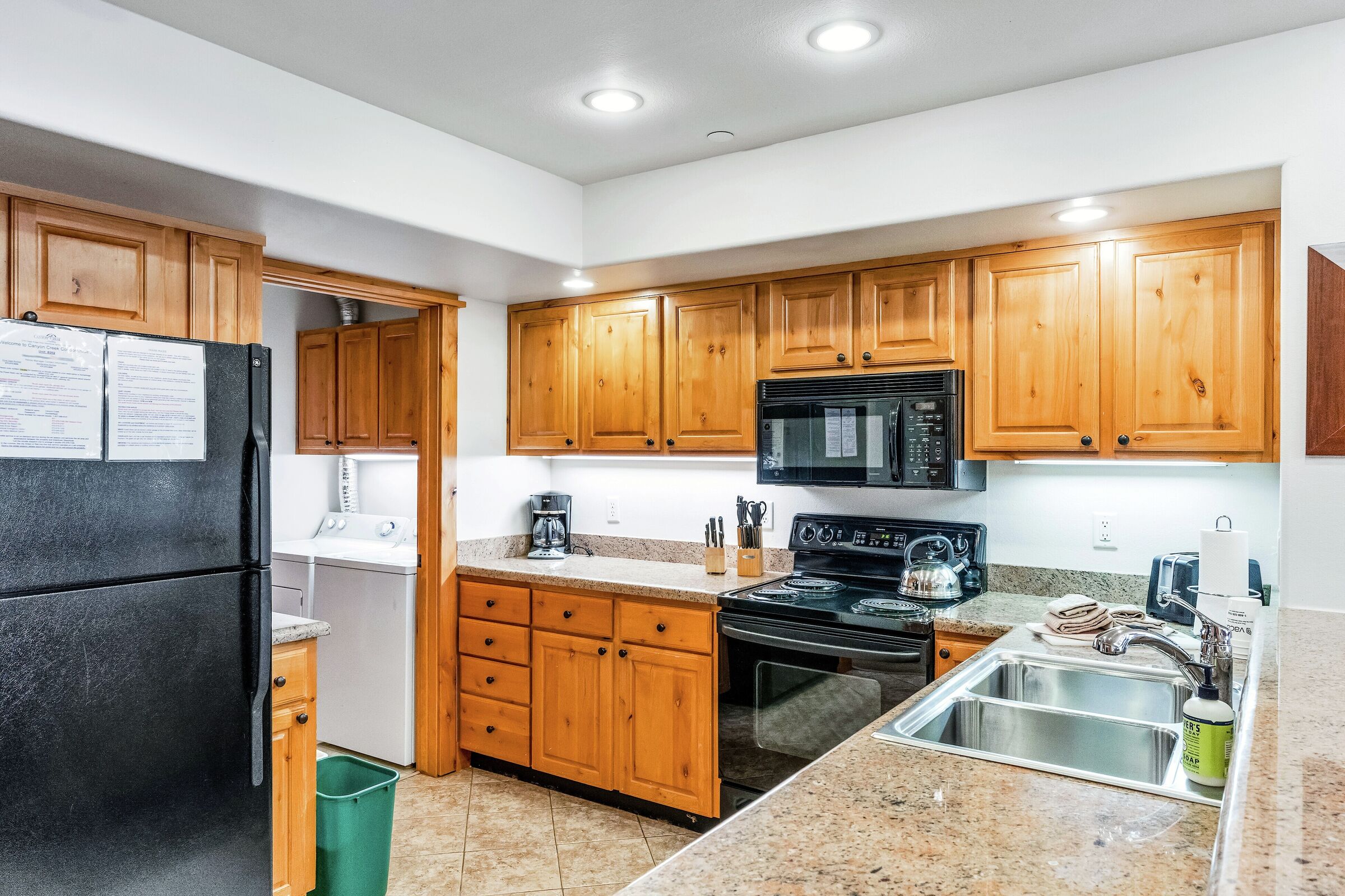#B202 - Kitchen