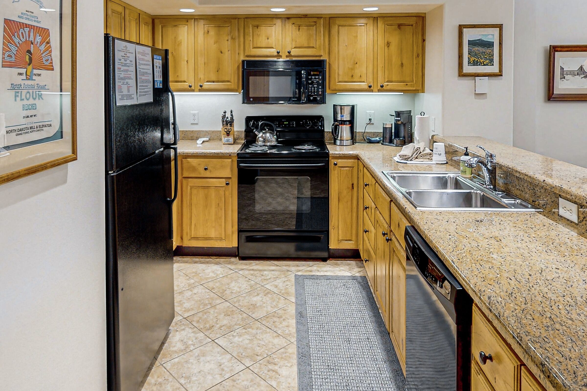 #B203 - Kitchen