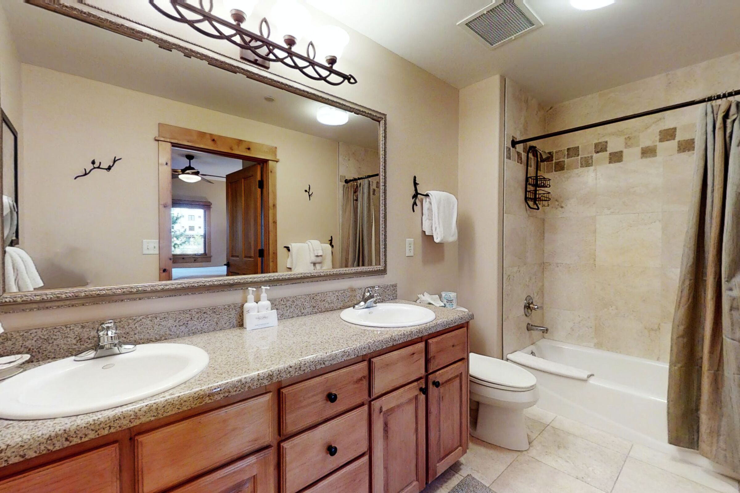 #A206 - Master Ensuite Bathroom